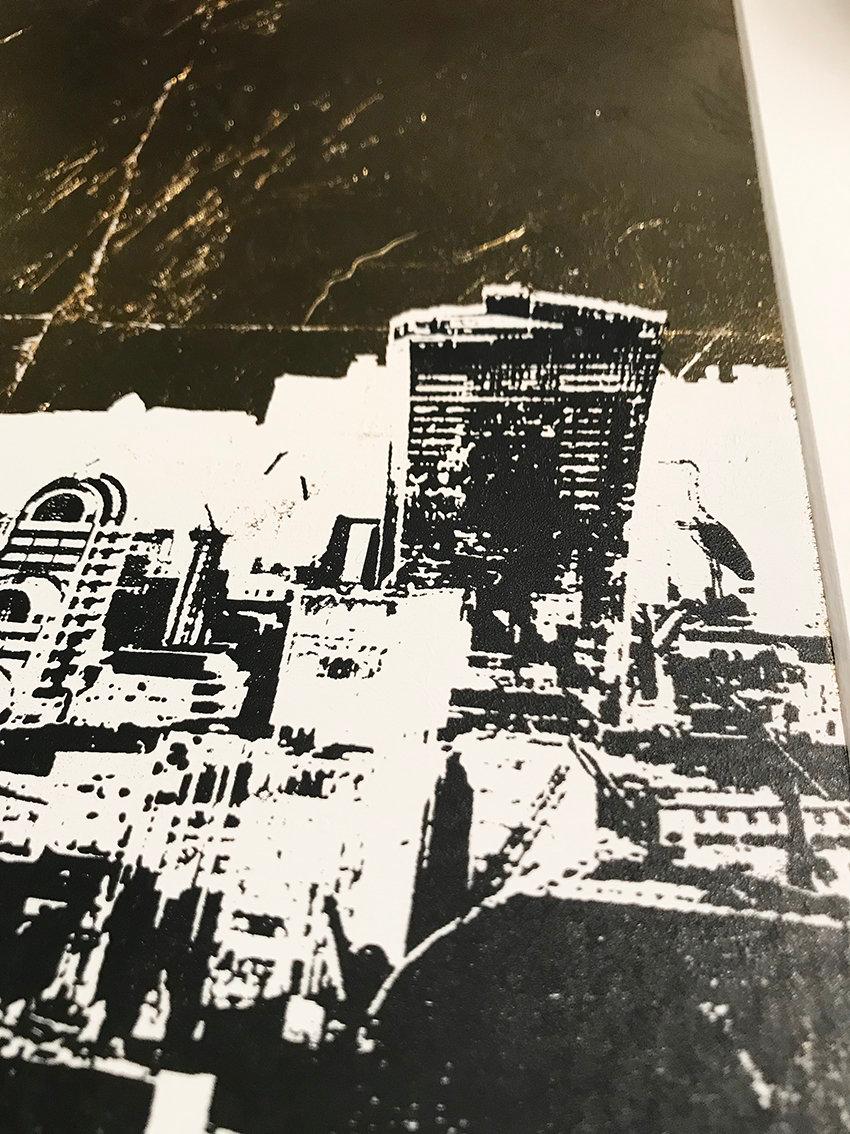 Oro de Londres - Print Contemporáneo de Katie Edwards