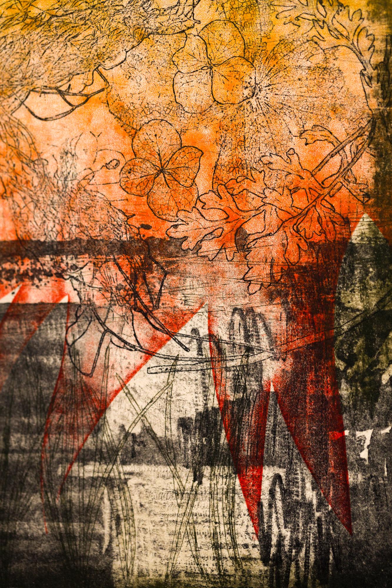 „Because the Night VE 1/5“ Intaglio, handkolorierte, florale, orangefarbene Flammen – Print von Katie VanVliet