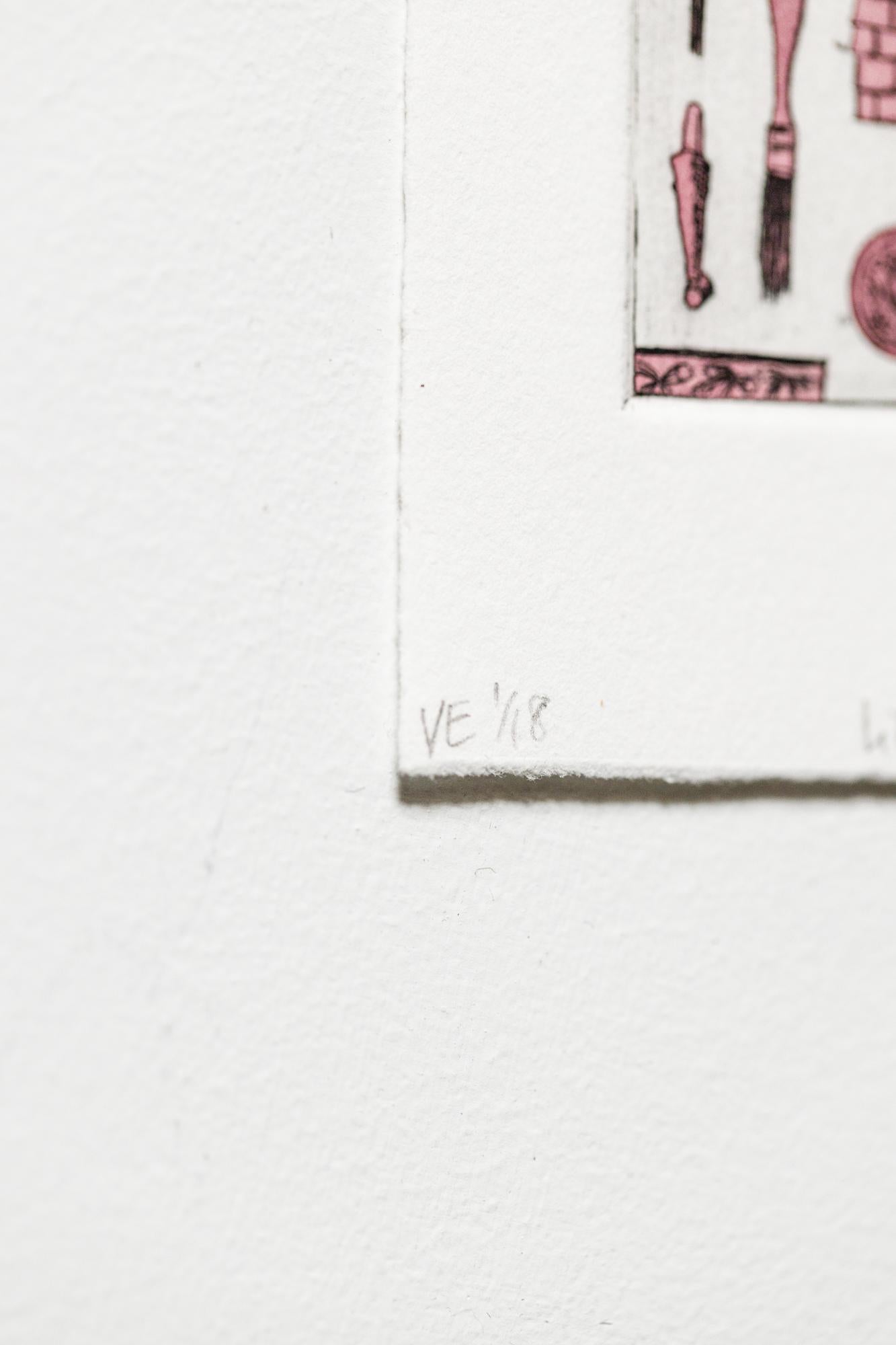 „Like a Pen VE 1/18“ Intaglio, handkolorierte, tool-Motive (Zeitgenössisch), Print, von Katie VanVliet