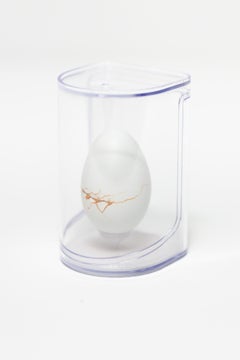 „Tag im Leben: Grün #25“, gefundene Objekt-Skulptur, Eimotiv