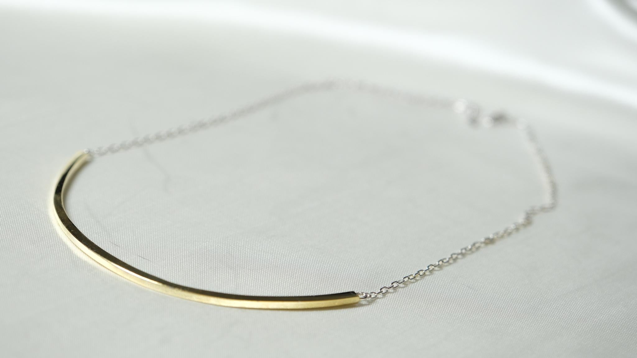 Katy Necklace II, 18k Gold, White Gold In New Condition For Sale In Leigh-On-Sea, GB