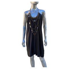 KaufmanFranco Joyas de seda negra Collares adornados Vestido drapeado  Talla 6