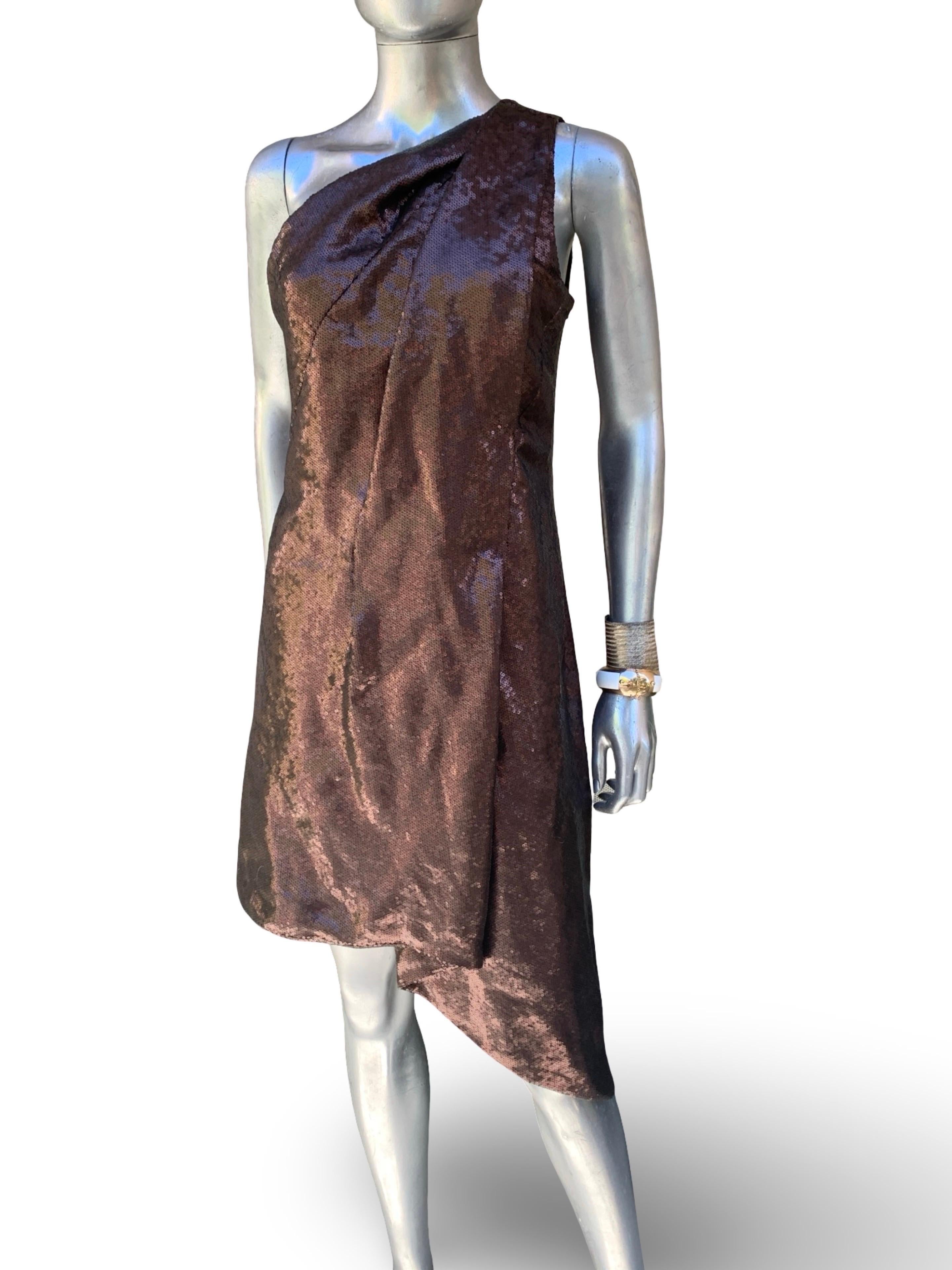 KaufmanFranco Collection Drapiertes Braun/Kupfer Pailletten Asymmetrisches Cocktailkleid im Angebot 8