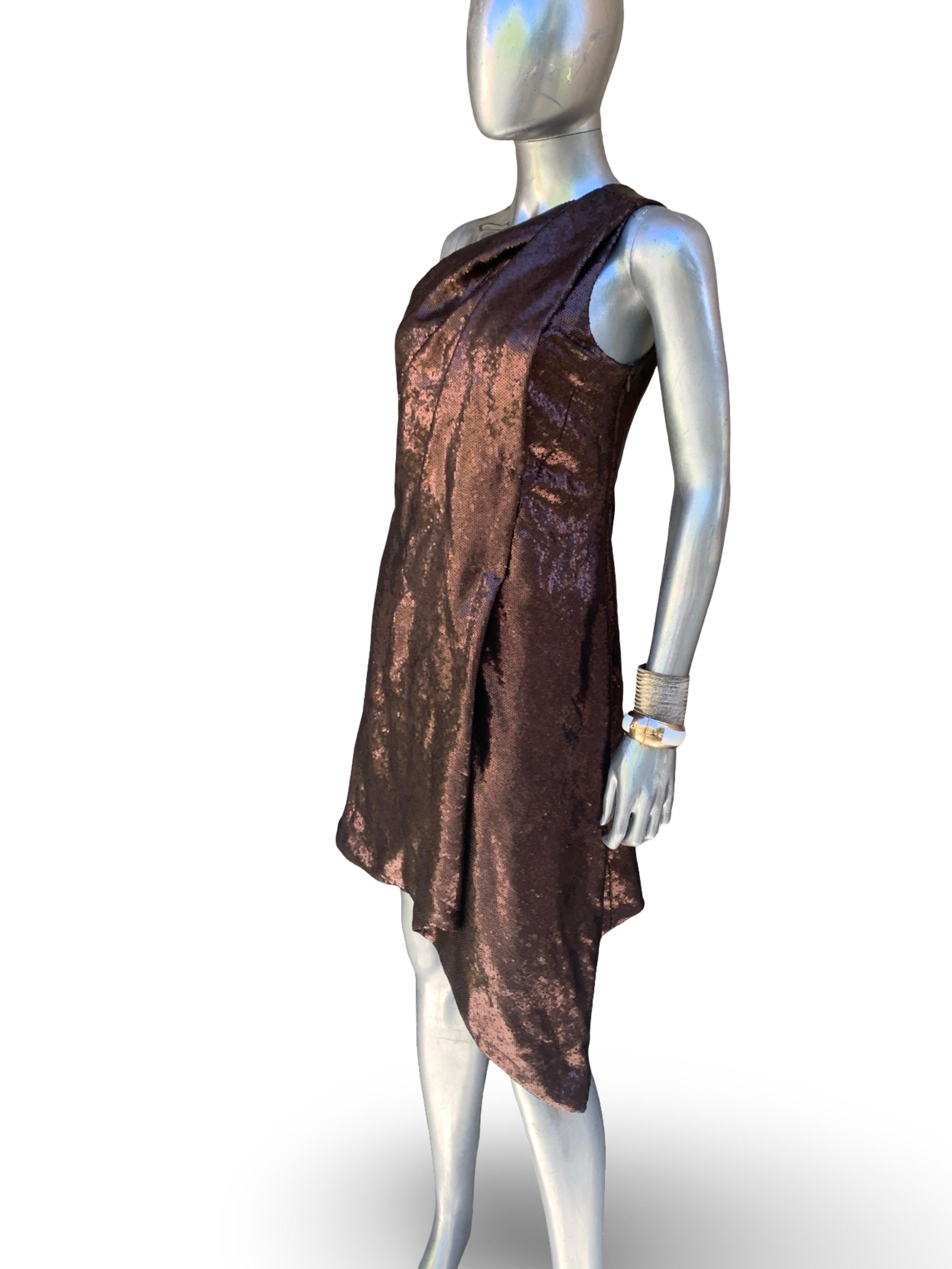 KaufmanFranco Collection Drapiertes Braun/Kupfer Pailletten Asymmetrisches Cocktailkleid im Angebot 1