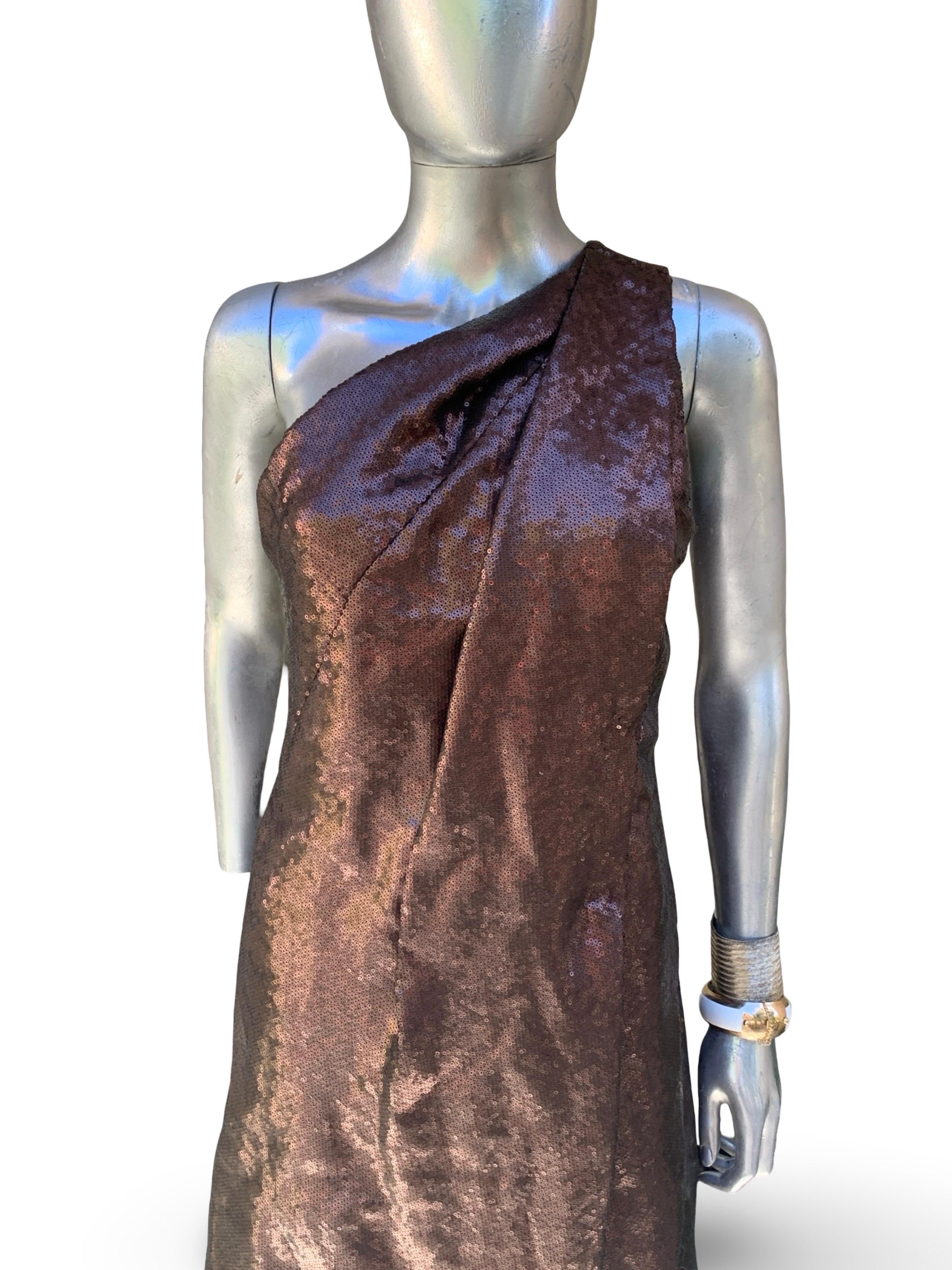 KaufmanFranco Collection Drapiertes Braun/Kupfer Pailletten Asymmetrisches Cocktailkleid im Angebot 3