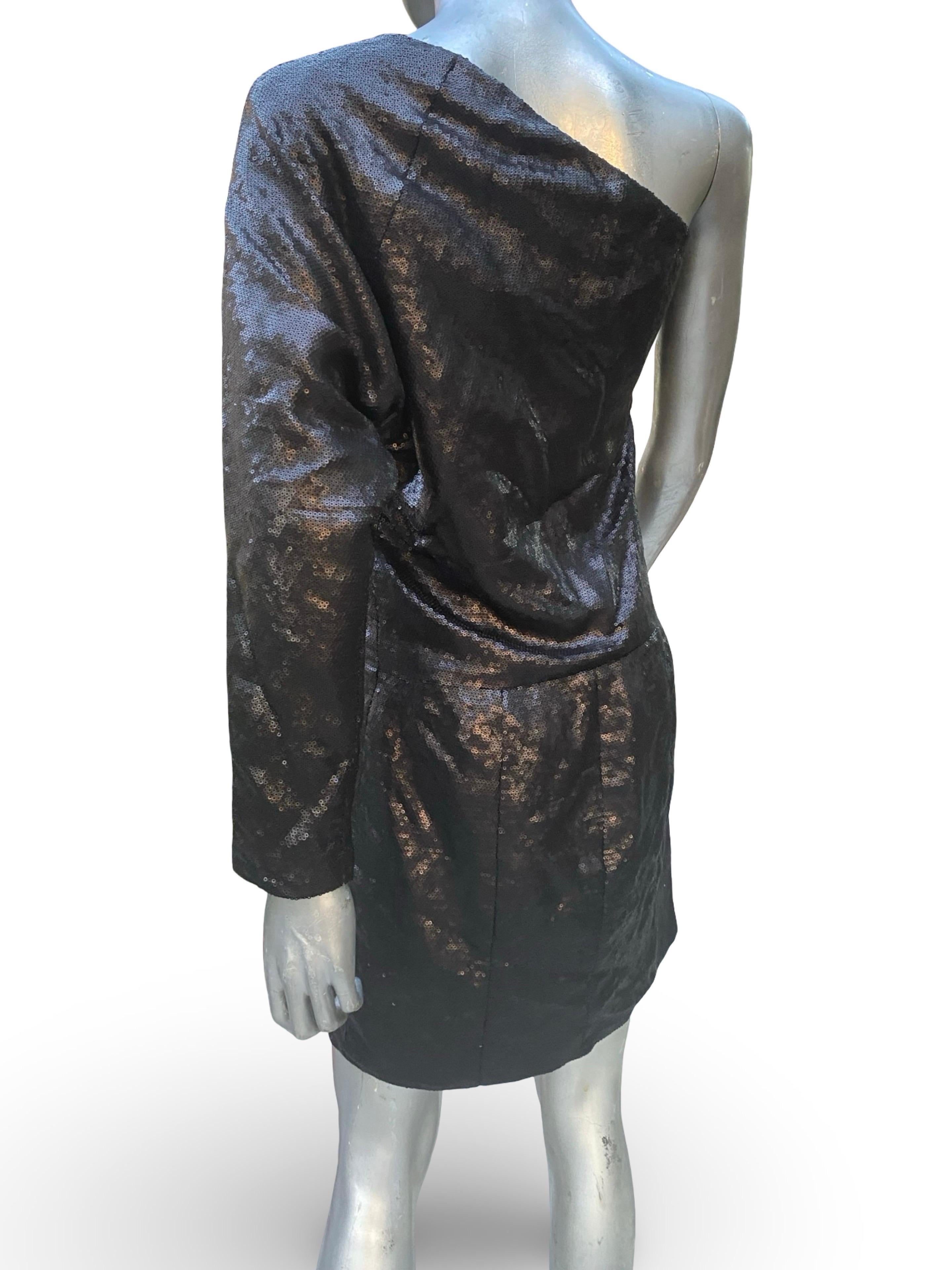 KaufmanFranco One Shoulder Sexy Chic Black Sequin Cocktail Dress Size 6/42 en vente 7