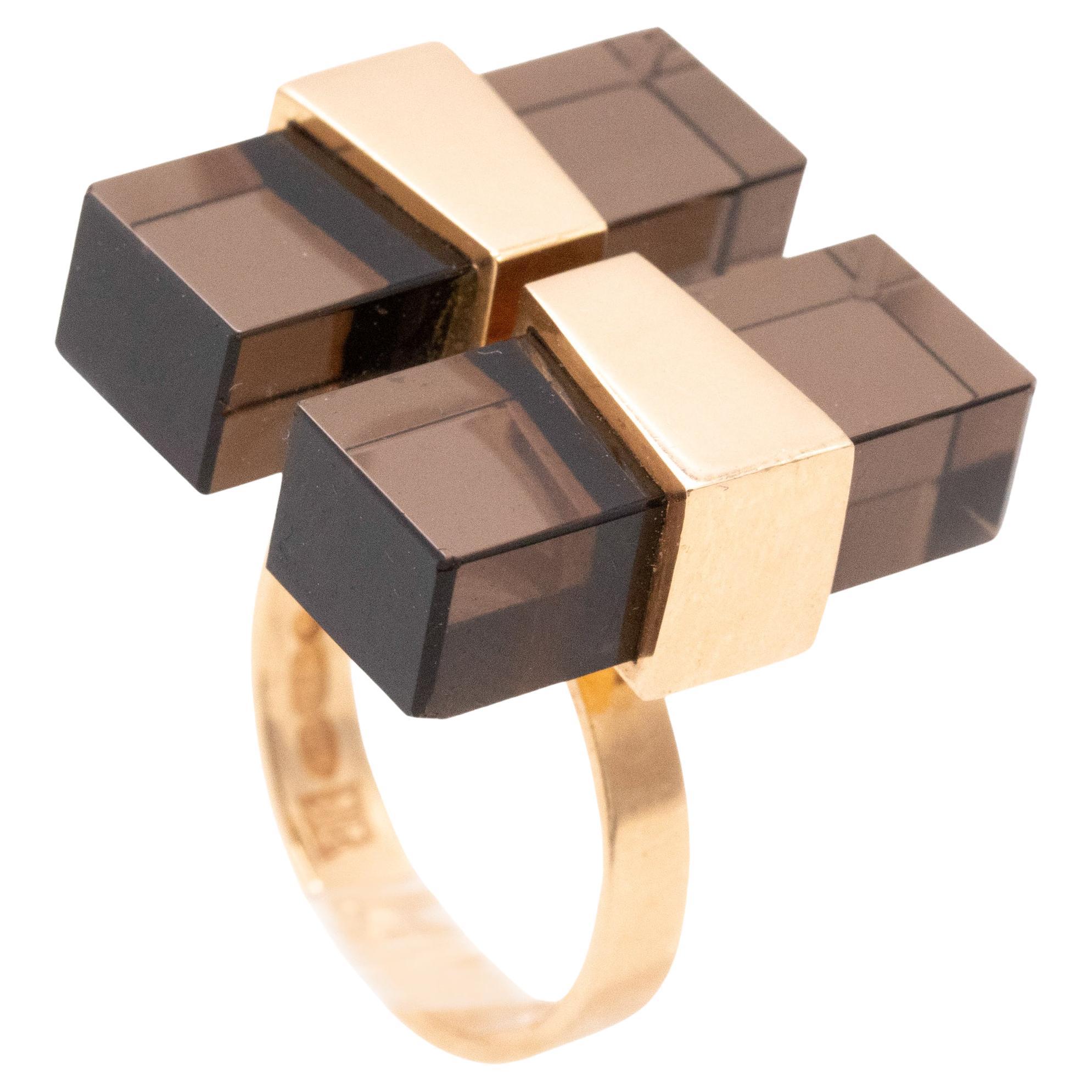 Kaunis Koru 1973 Finland Sculptural Geometric Ring 14Kt Gold Smokey Quartz For Sale
