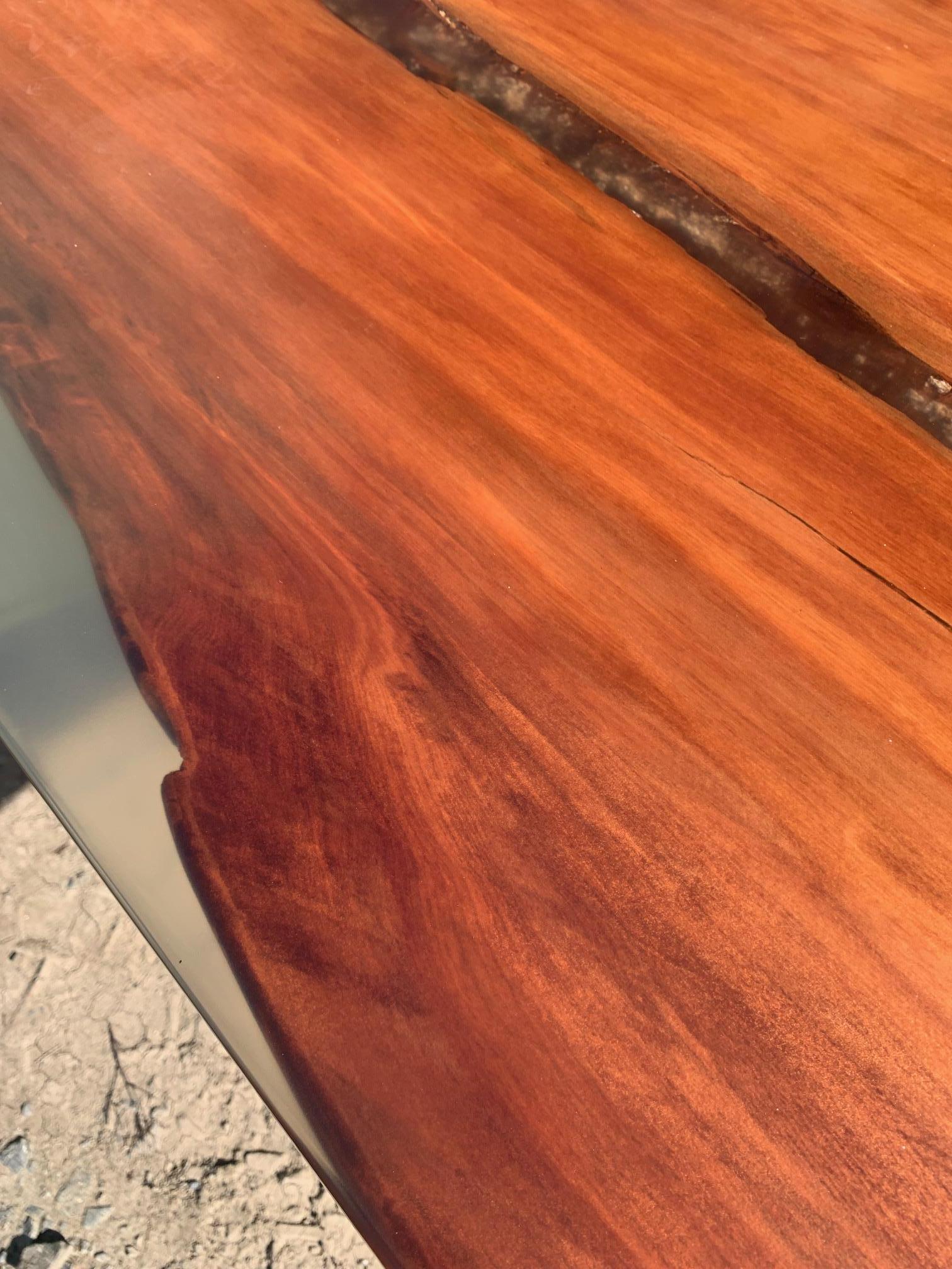 Kauri Dining Table in Solid Ancient Kauri Wood and Amber For Sale 3