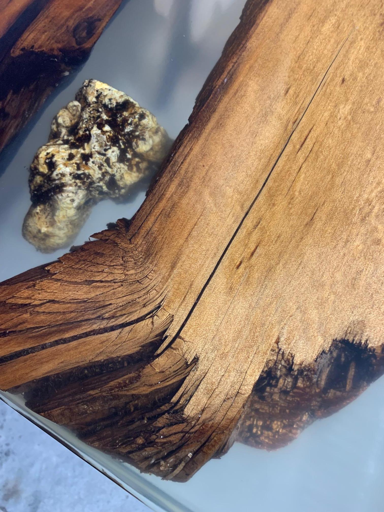 Kauri Dining Table in Solid Ancient Kauri Wood and Amber For Sale 5