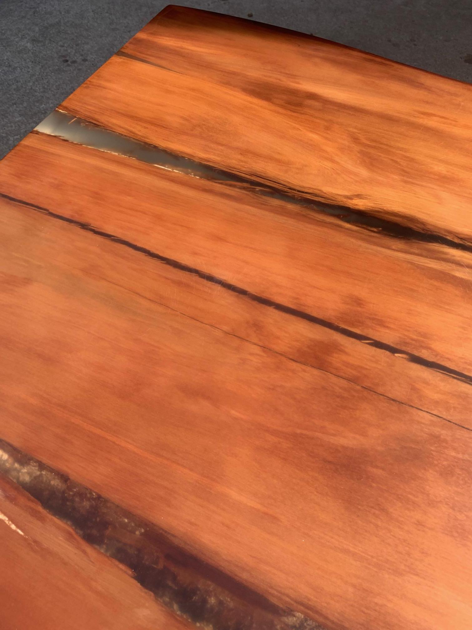 Kauri Dining Table in Solid Ancient Kauri Wood and Amber In New Condition For Sale In Kumeu, NZ