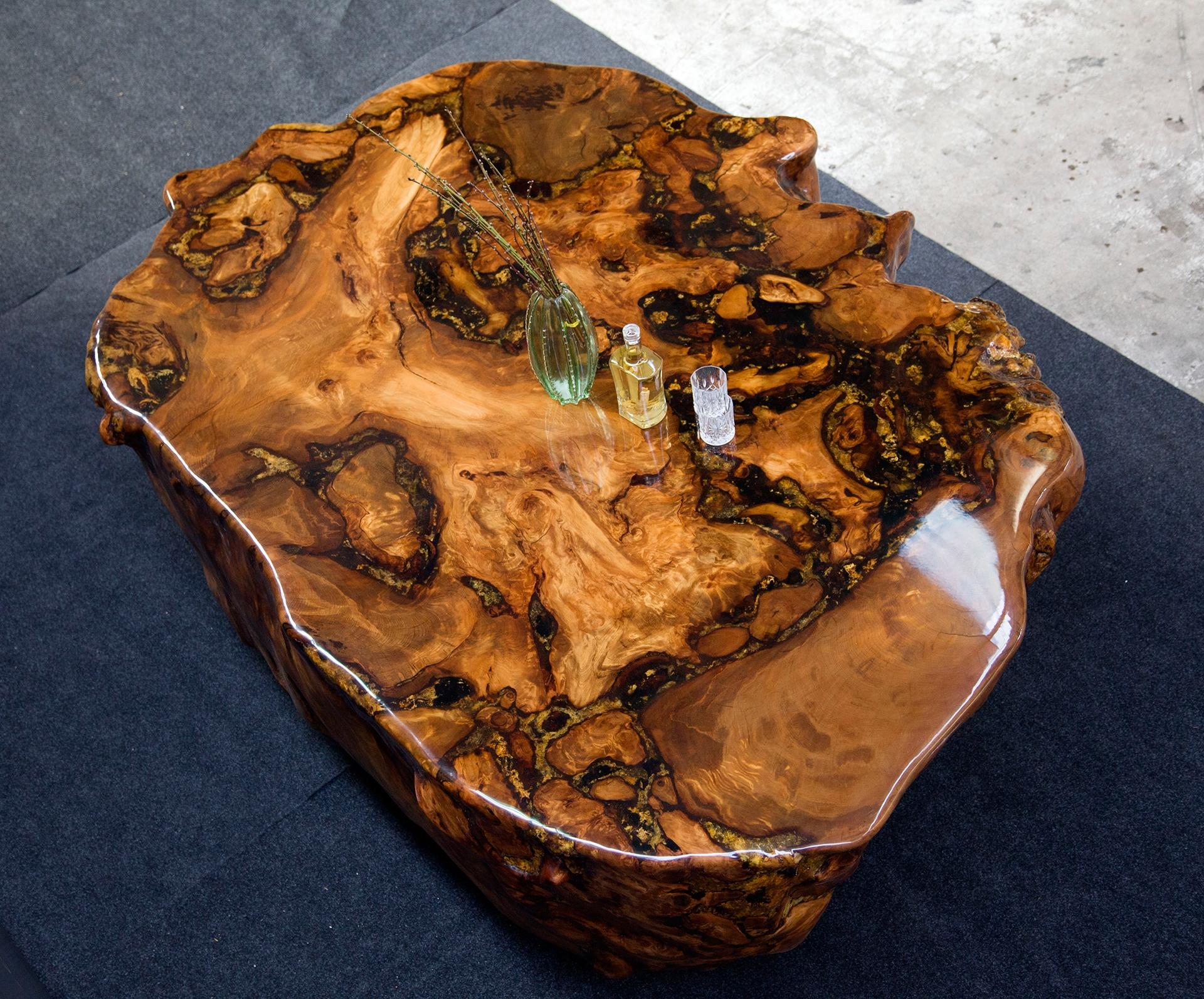 For the limited edition, THE TITANS is a series of only 12 collectable Ancient Kauri stump tables. The design of THE TITANS takes inspiration from Greek mythology that preceded the Olympians. They were the children of the primordial deities Uranus