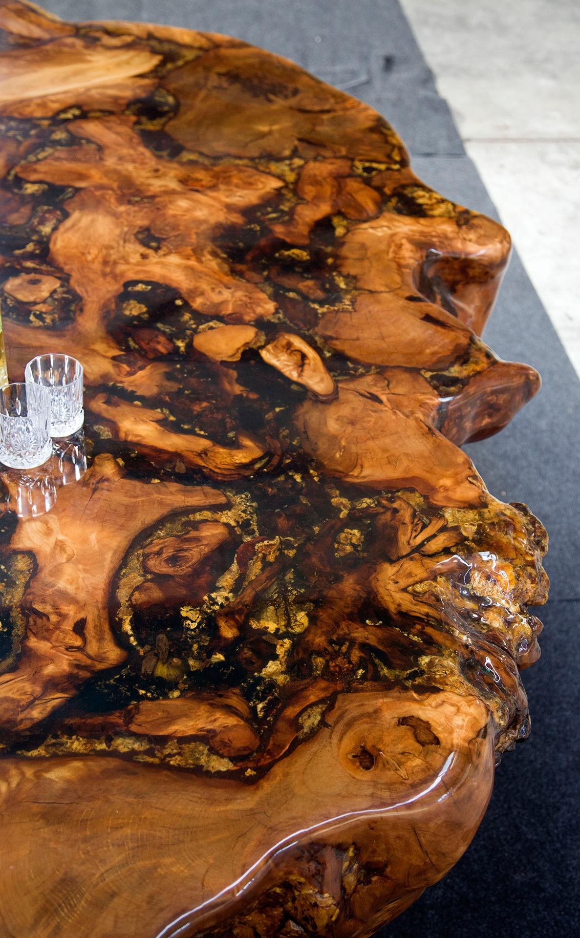 Fer Table de salle à manger Kauri en bois massif de Kauri ancien en vente