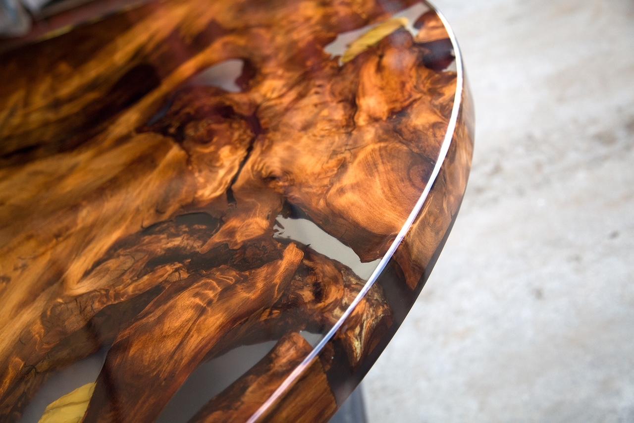 New Zealand Kauri Round Dining Table 1.4m diameter in Solid Ancient Kauri Wood For Sale