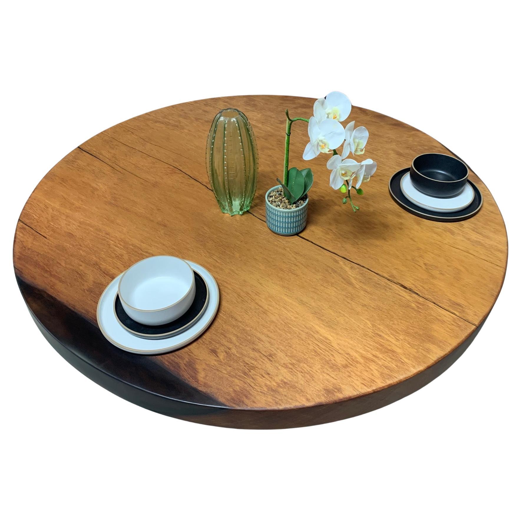 Mesa de comedor redonda Kauri de 1.4 m de diámetro en madera maciza de kauri antiguo