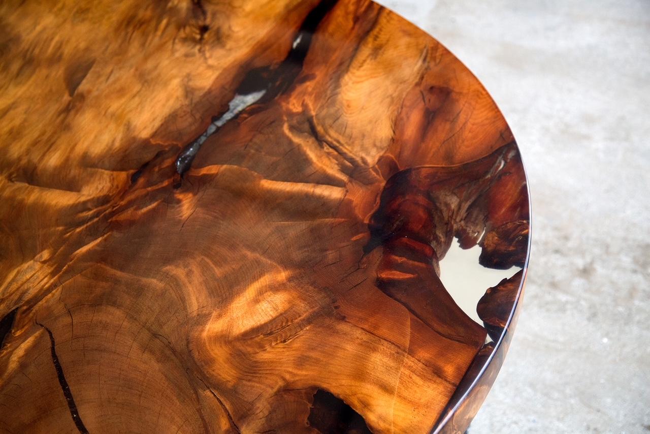 kauri wood table