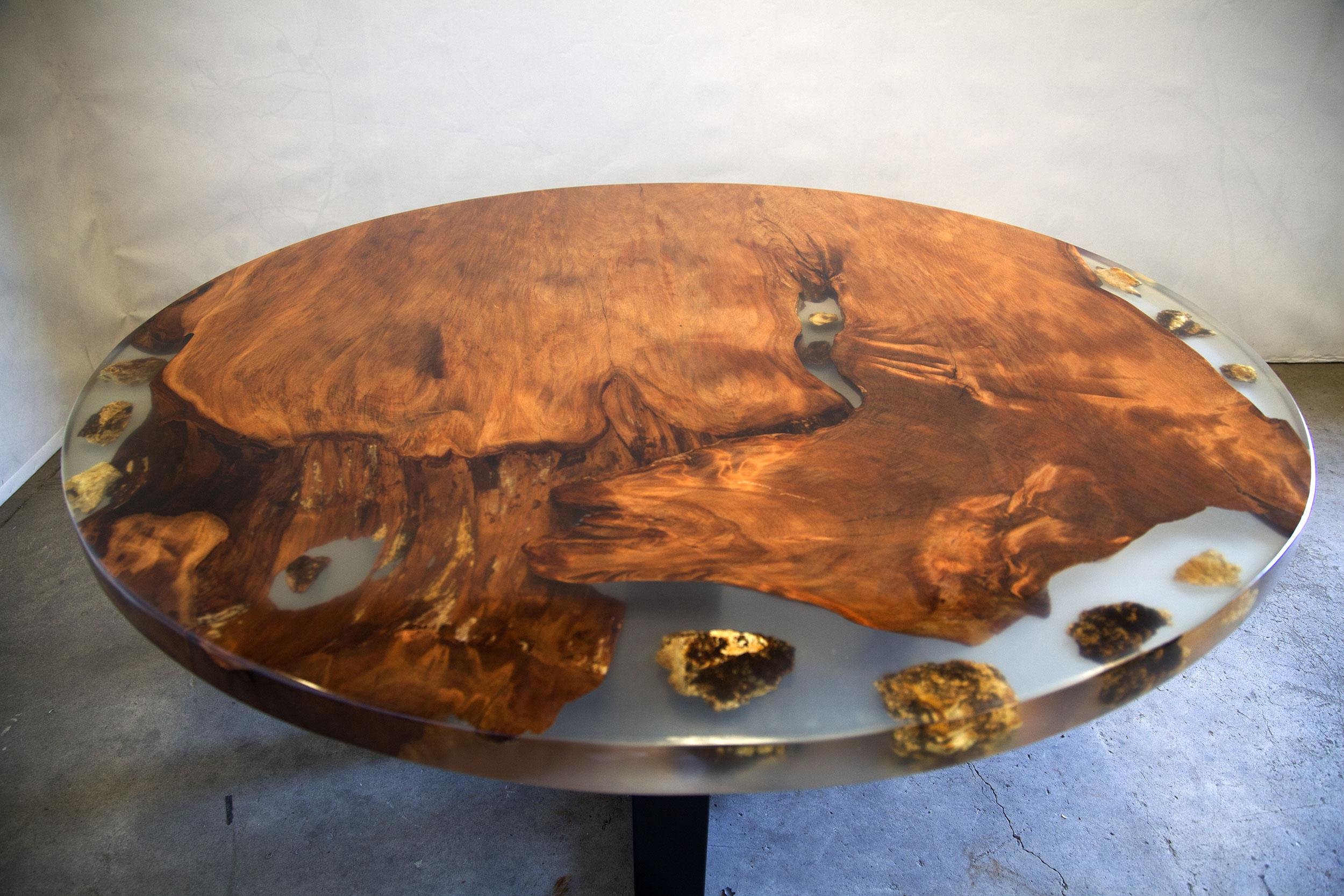 New Zealand Kauri Round Dining Table in Solid Ancient Kauri Wood For Sale
