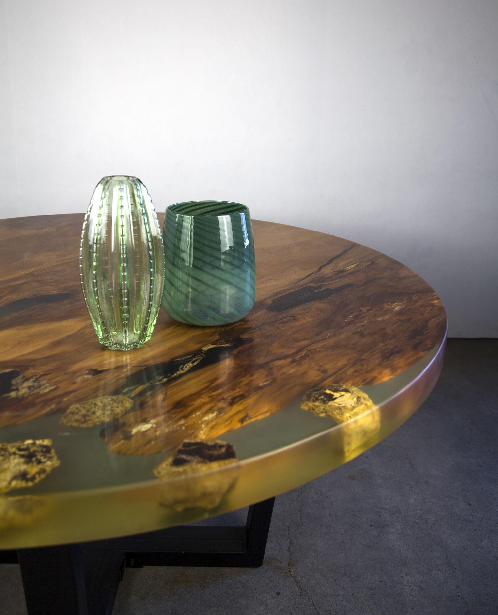 Iron Kauri Round Dining Table in Solid Ancient Kauri Wood For Sale