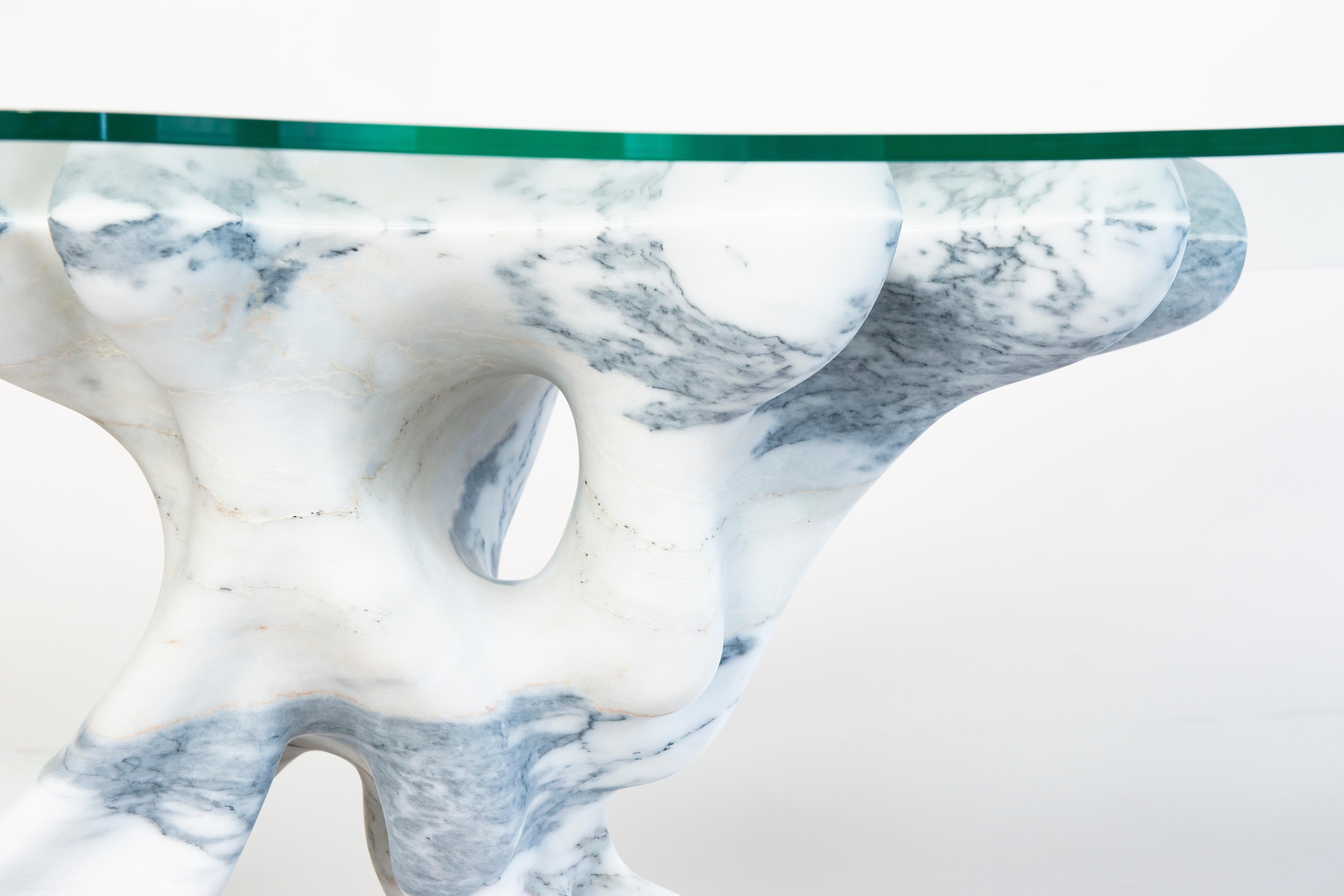 Kavachi Dining Table in White Marble & Glass by MANTA Handmade Stone Design For Sale 3