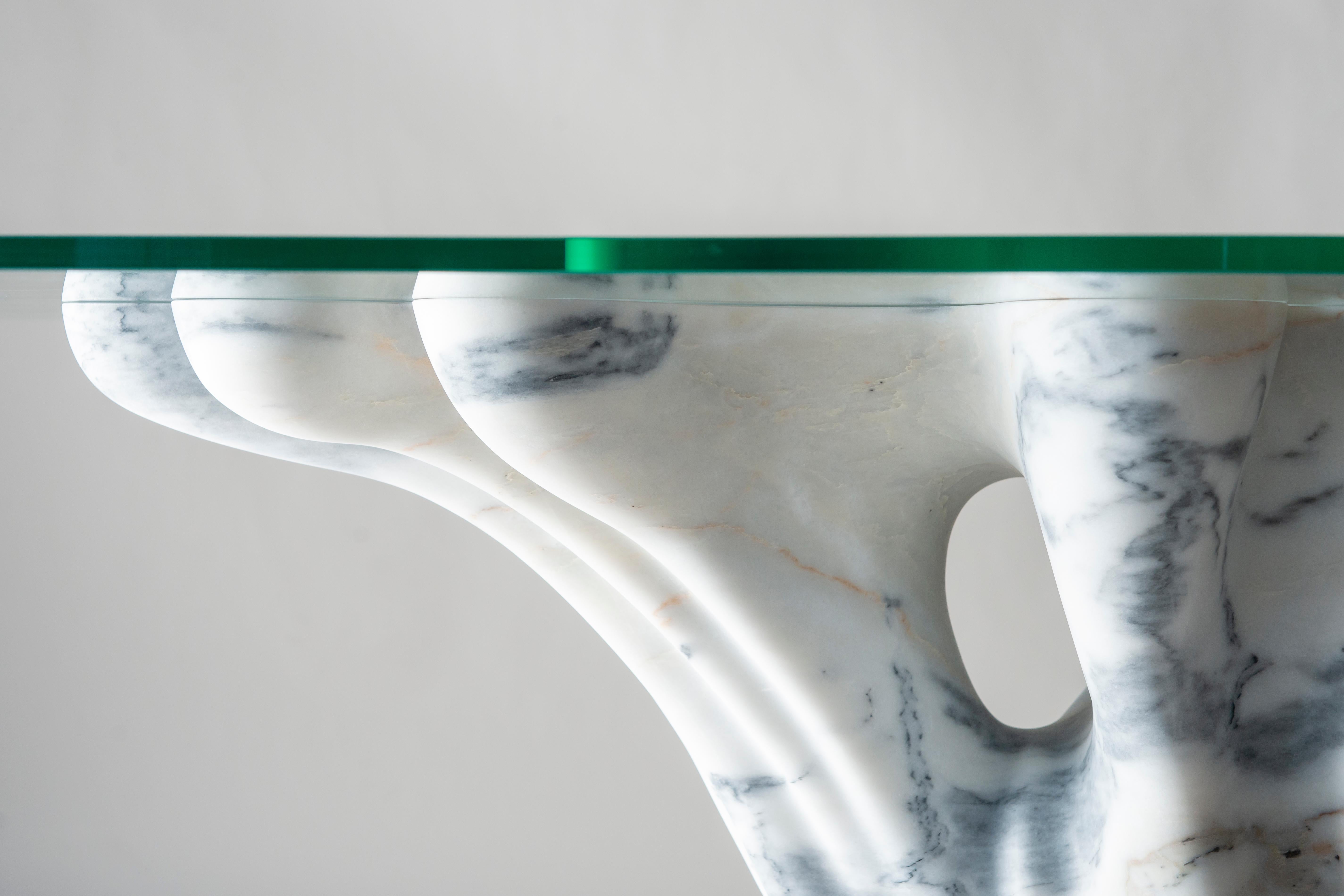Kavachi Dining Table in White Marble & Glass by MANTA Handmade Stone Design For Sale 2