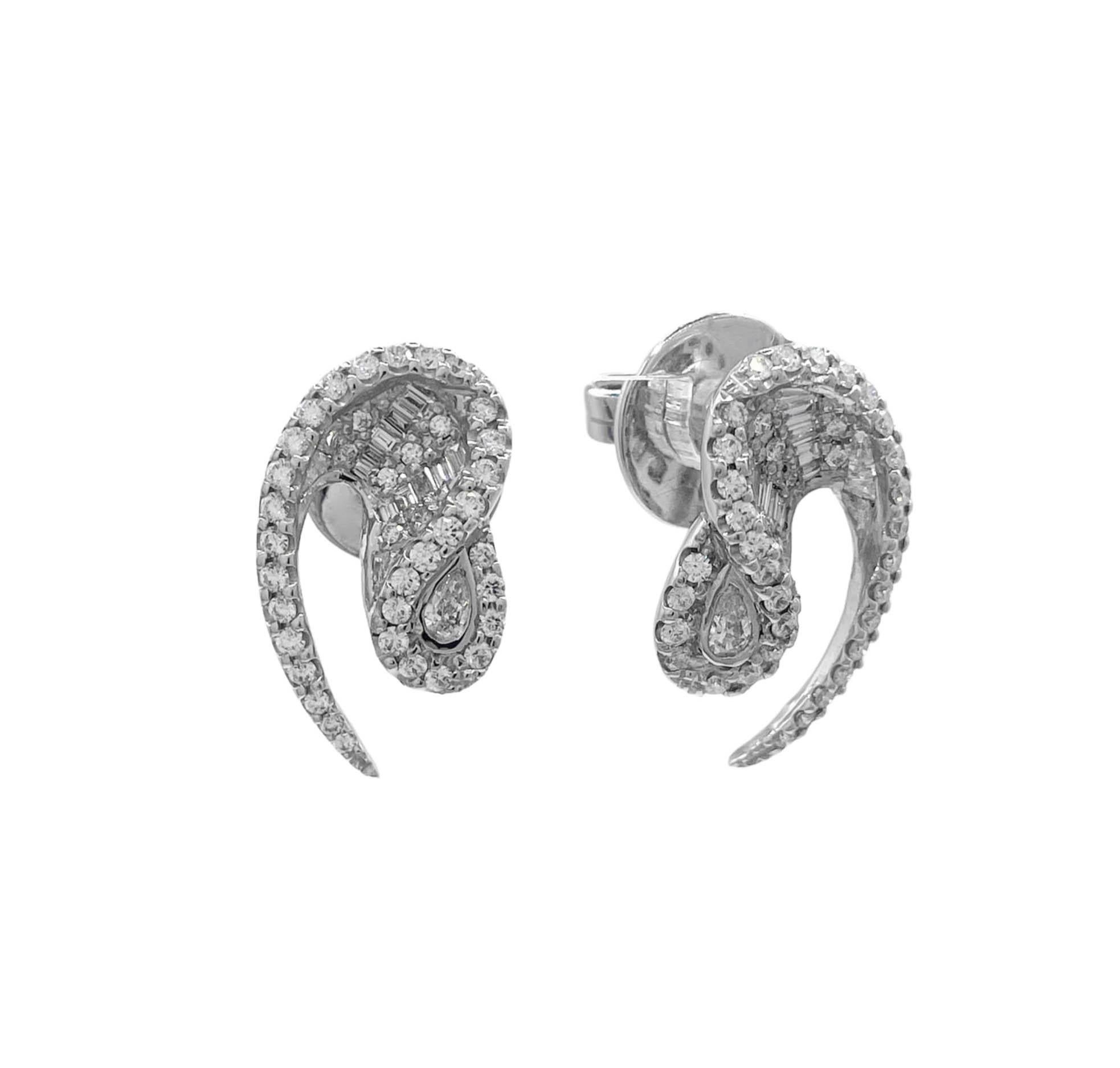Women's or Men's Kavant & Sharart 18k White Gold Diamond Talay Wave Earrings For Sale