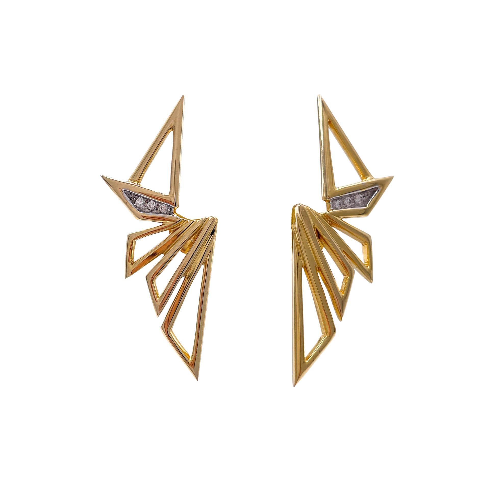 Kavant & Sharart 18k Yellow Gold Diamond Origami Earrings In Good Condition For Sale In Boca Raton, FL