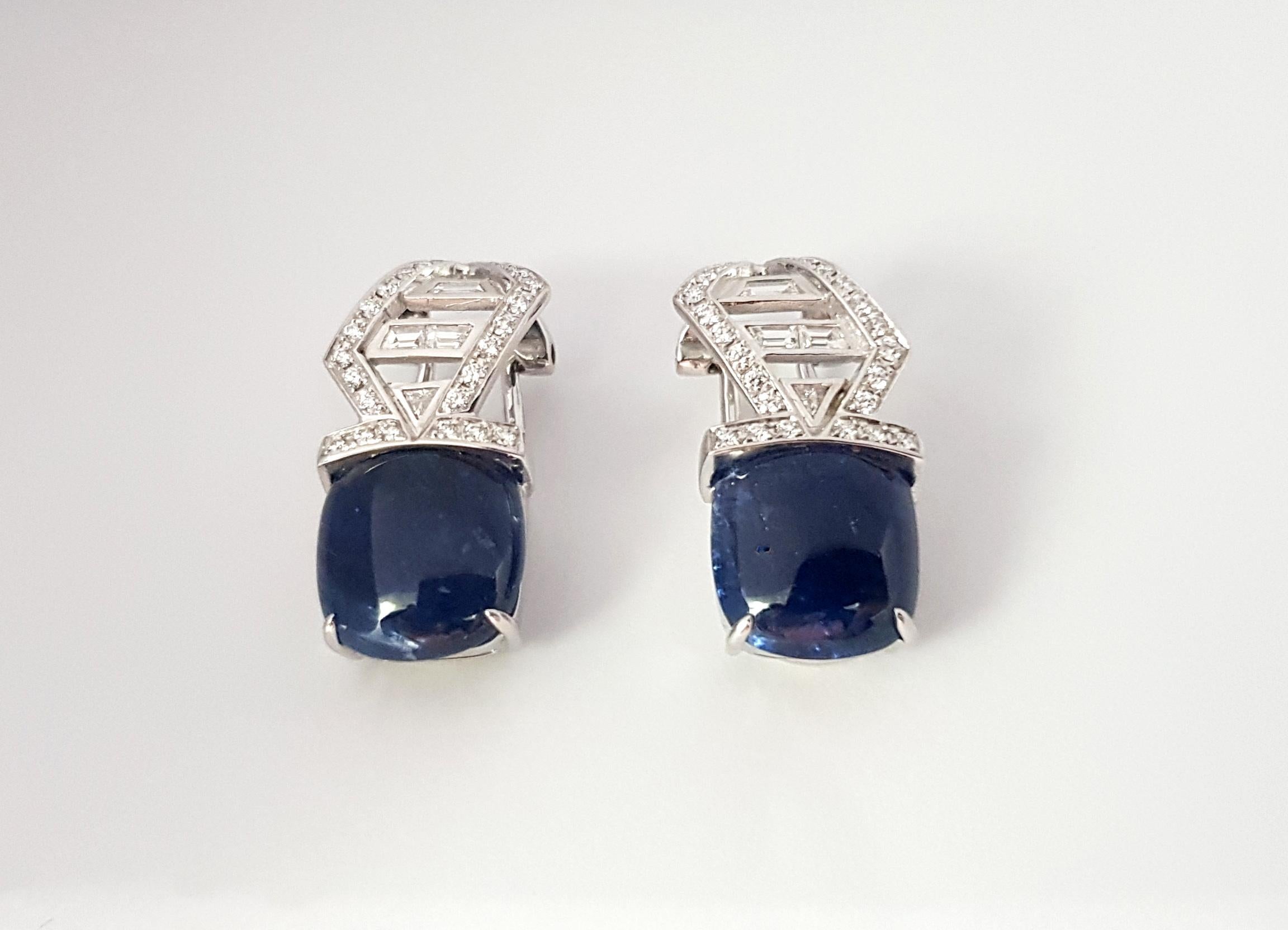 Kavant Sharart, boucles d'oreilles Origami en or 18 carats avec saphir bleu asymétrique et diamants en vente 2