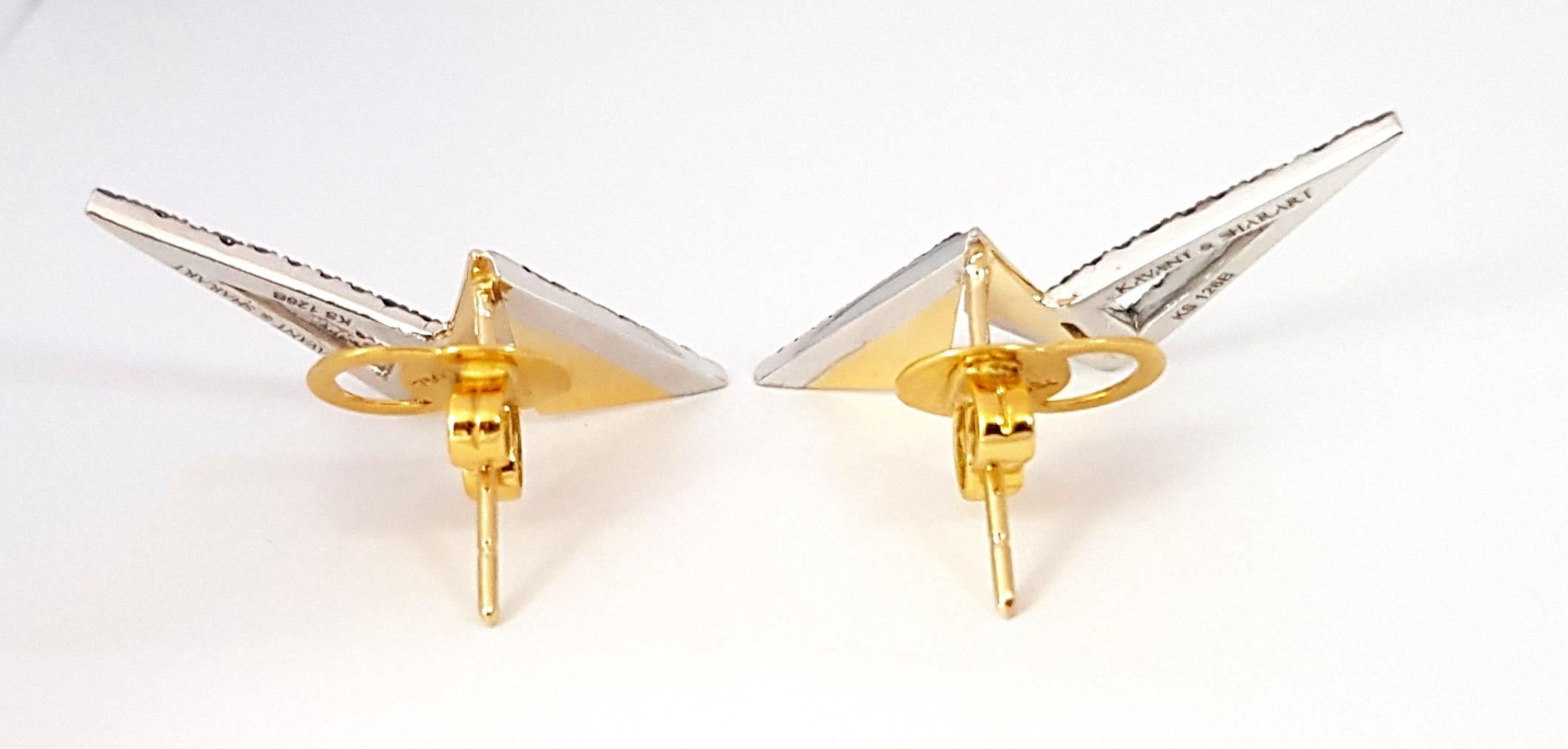 Women's Kavant & Sharart Origami Brush Gold Black Diamond Mini Earrings 18K Yellow Gold For Sale