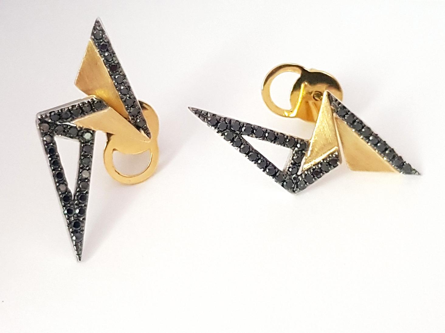 Kavant & Sharart Origami Brush Gold Black Diamond Mini Earrings 18K Yellow Gold For Sale 1