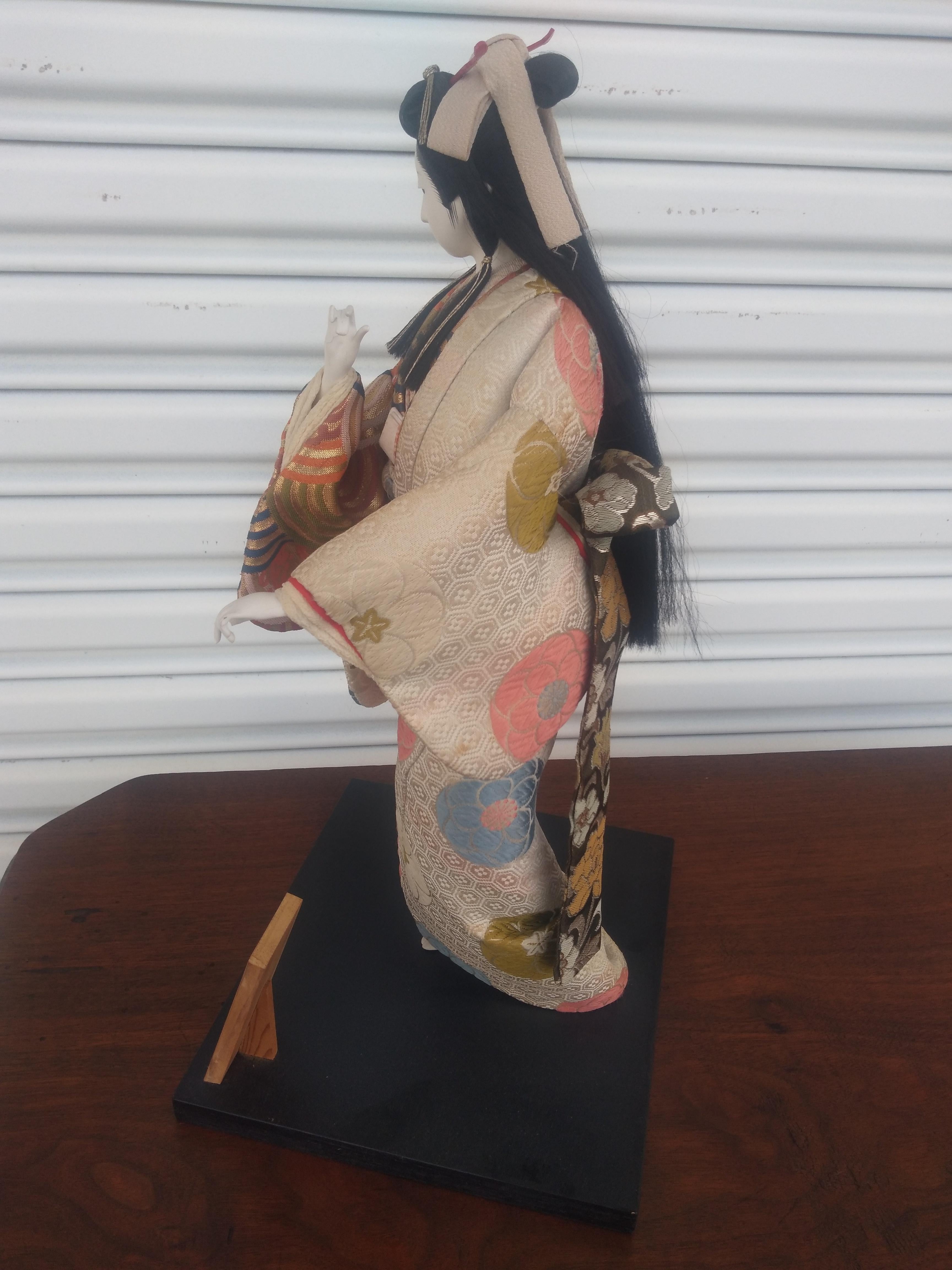 Edo Kawaii Kyoto Geisha Doll in Lucite Display Box For Sale