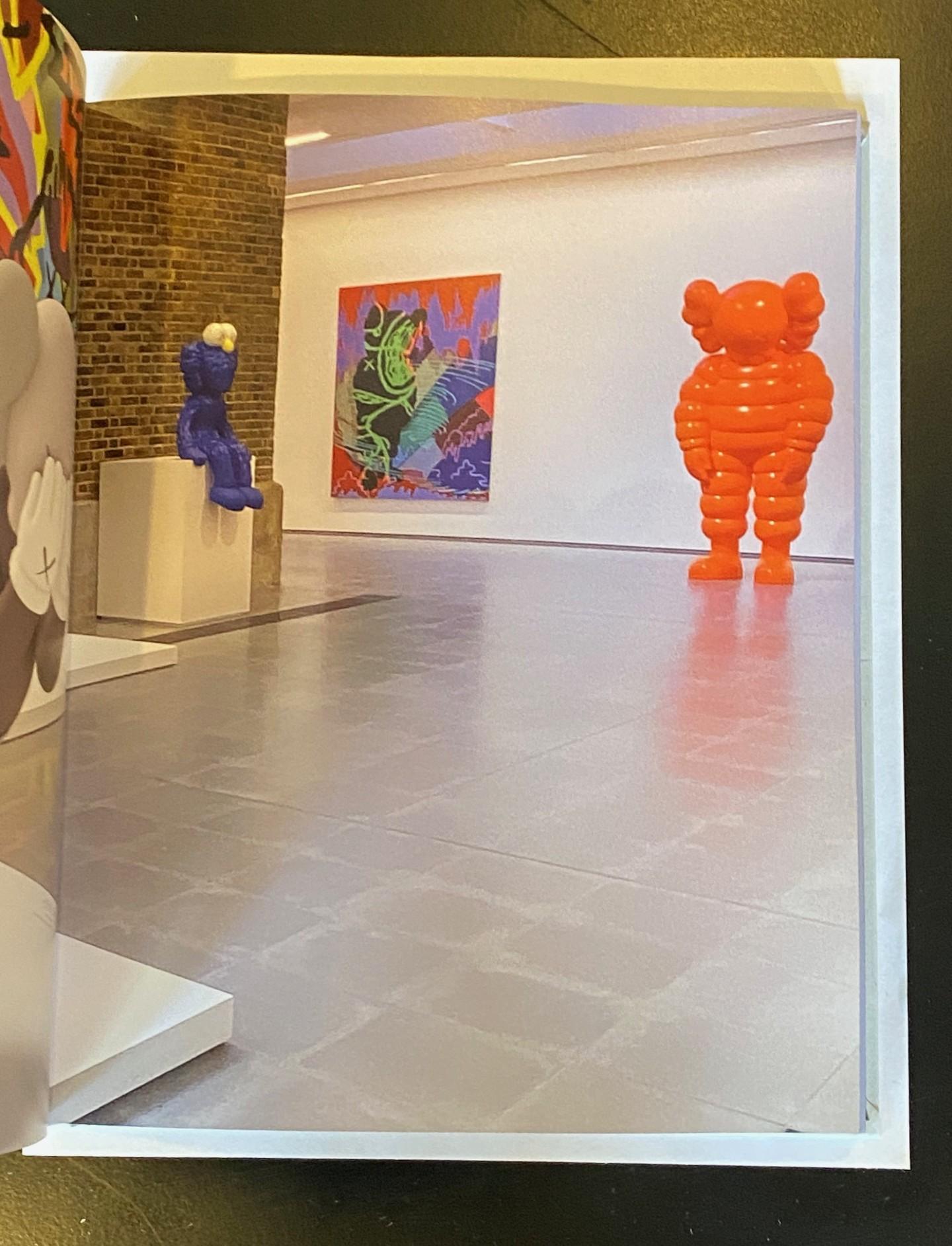 KAWS Brian Donnelly Première édition signée à la main Livre d'art contemporain Nouvelle fiction en vente 3