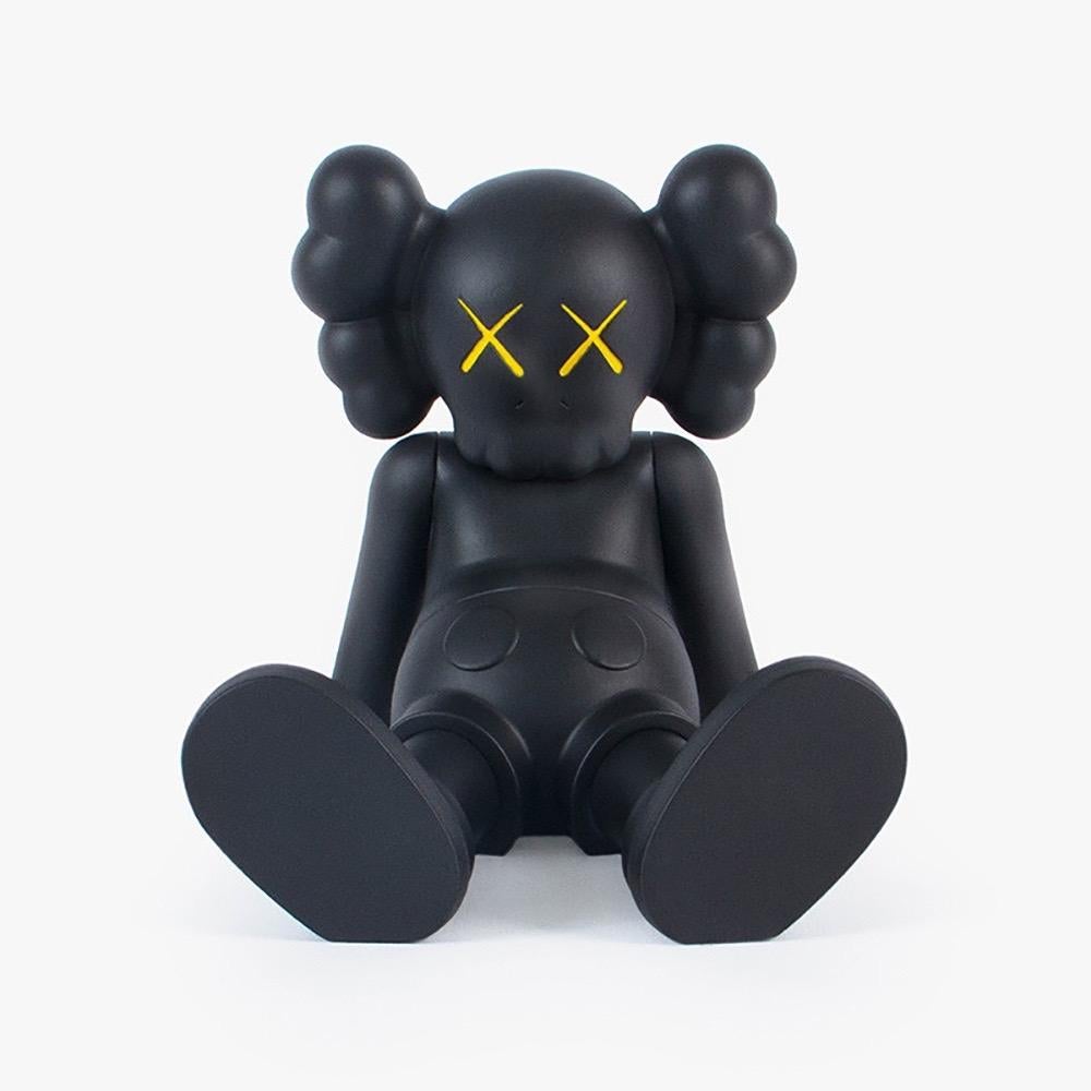 KAWS Sculptures 172 For Sale at 1stdibs