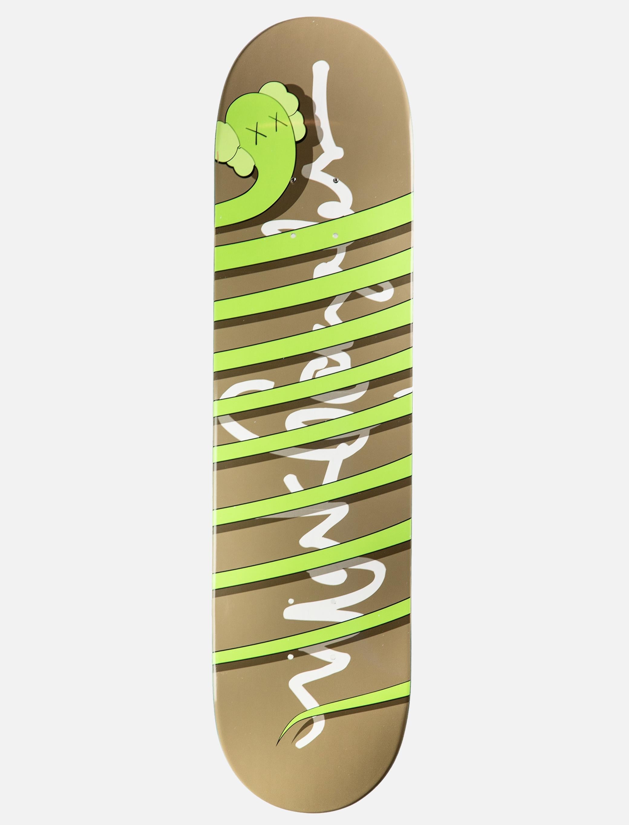 KAWS - Edición Limitada Temprana Monopatín Verde Serpiente de madera de arce 88/400
