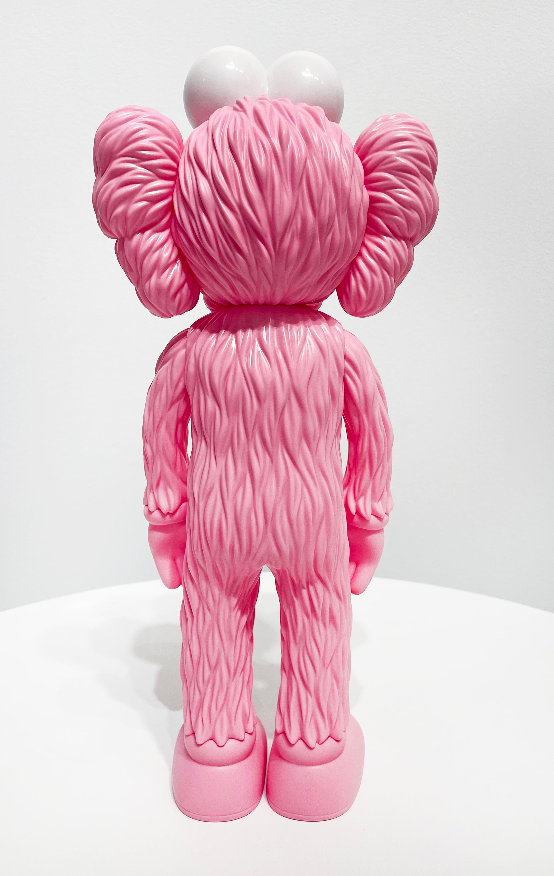 Artista:  KAWS, 
Título:  BFF (Rosa)
Serie:  Juguetes
Date:  2018
Medio:  Escultura
Sin enmarcar Dimensiones:  13,5