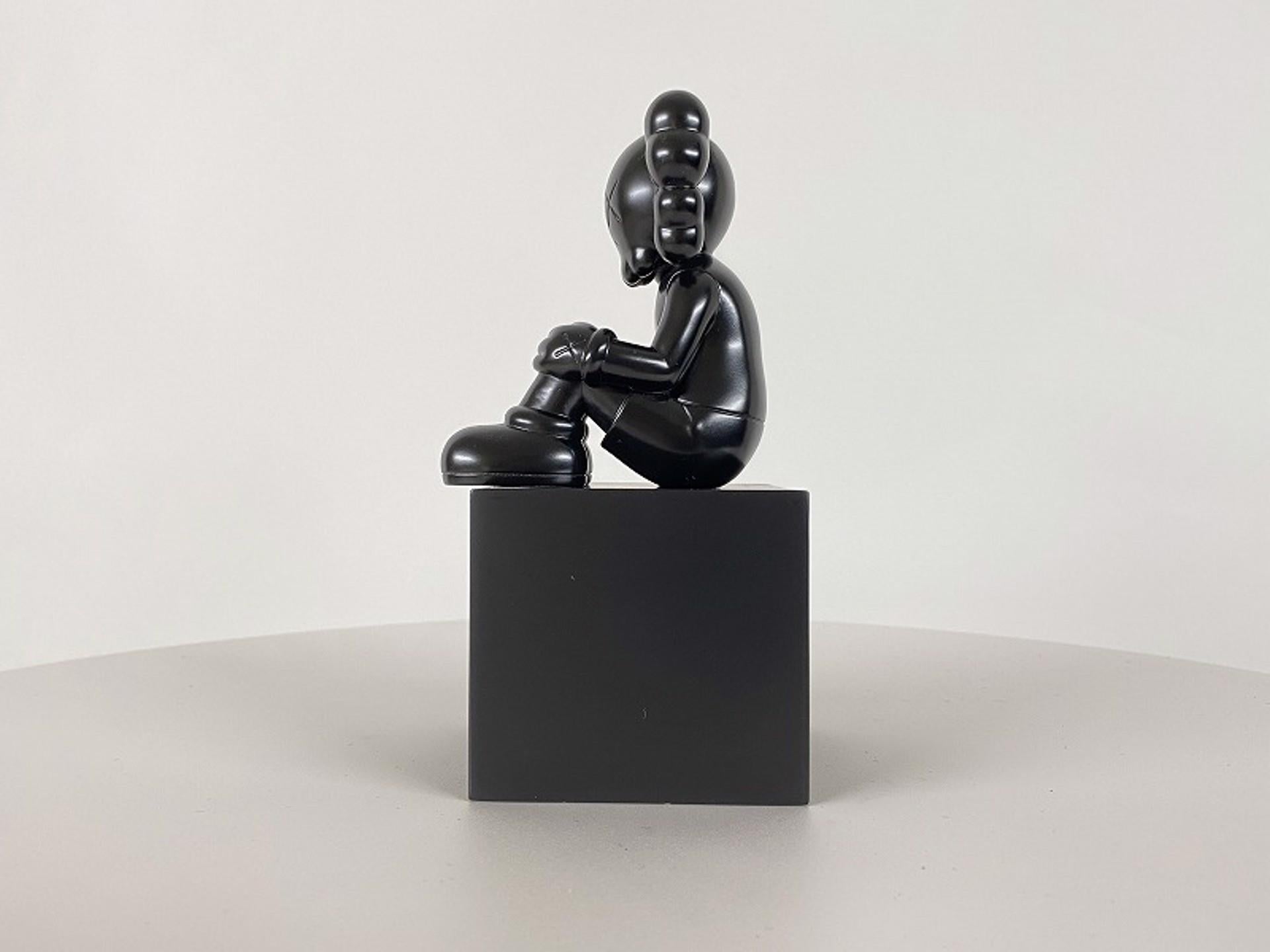Bronze - Watching, 2022 Bronze Sculpture by KAWS Limited Edition of 250 For Sale 1