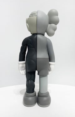 Gefährte gehäutet (grau)