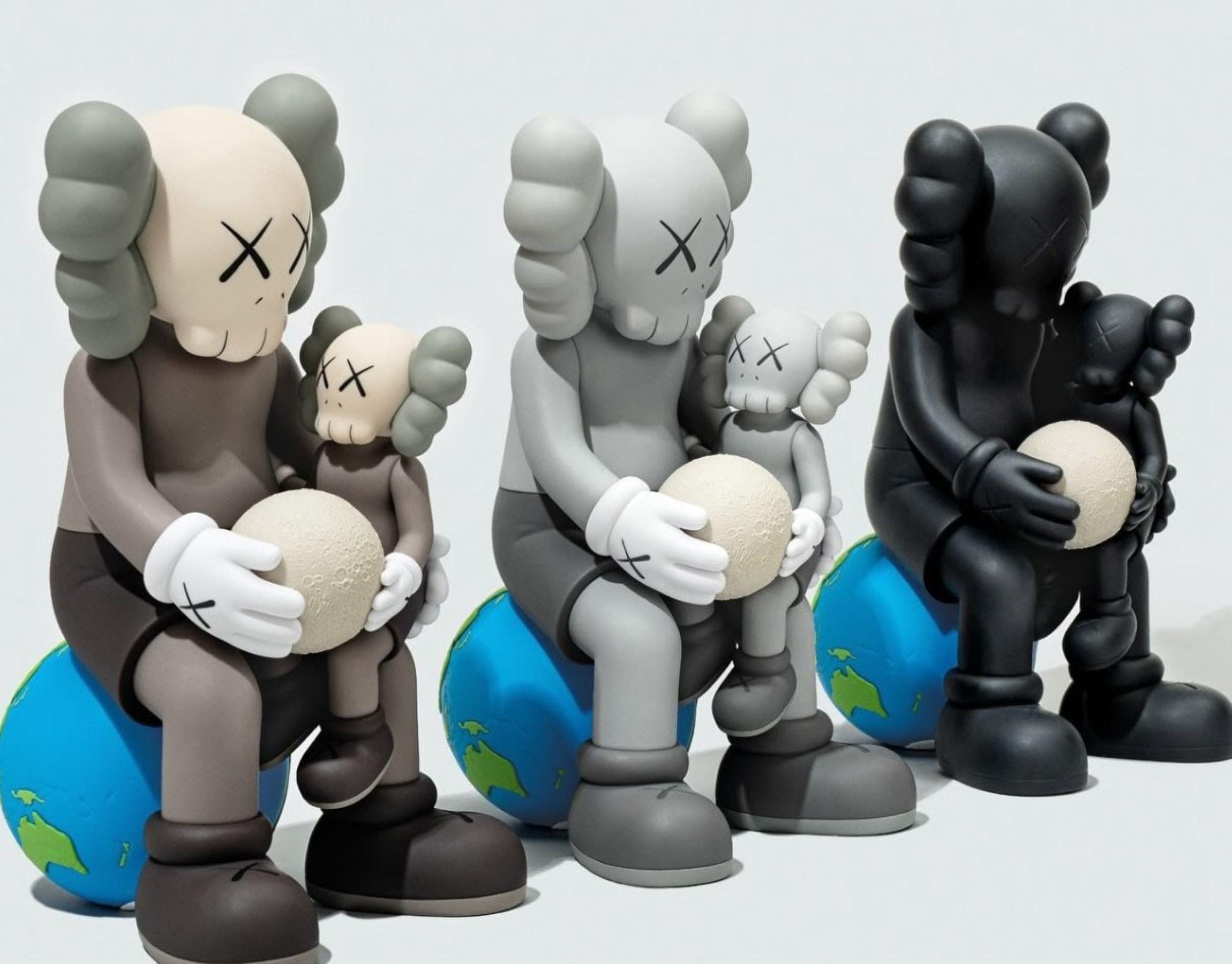 Holiday, Thailand. -Complete Set Of 3 By KAWS For Sale 1