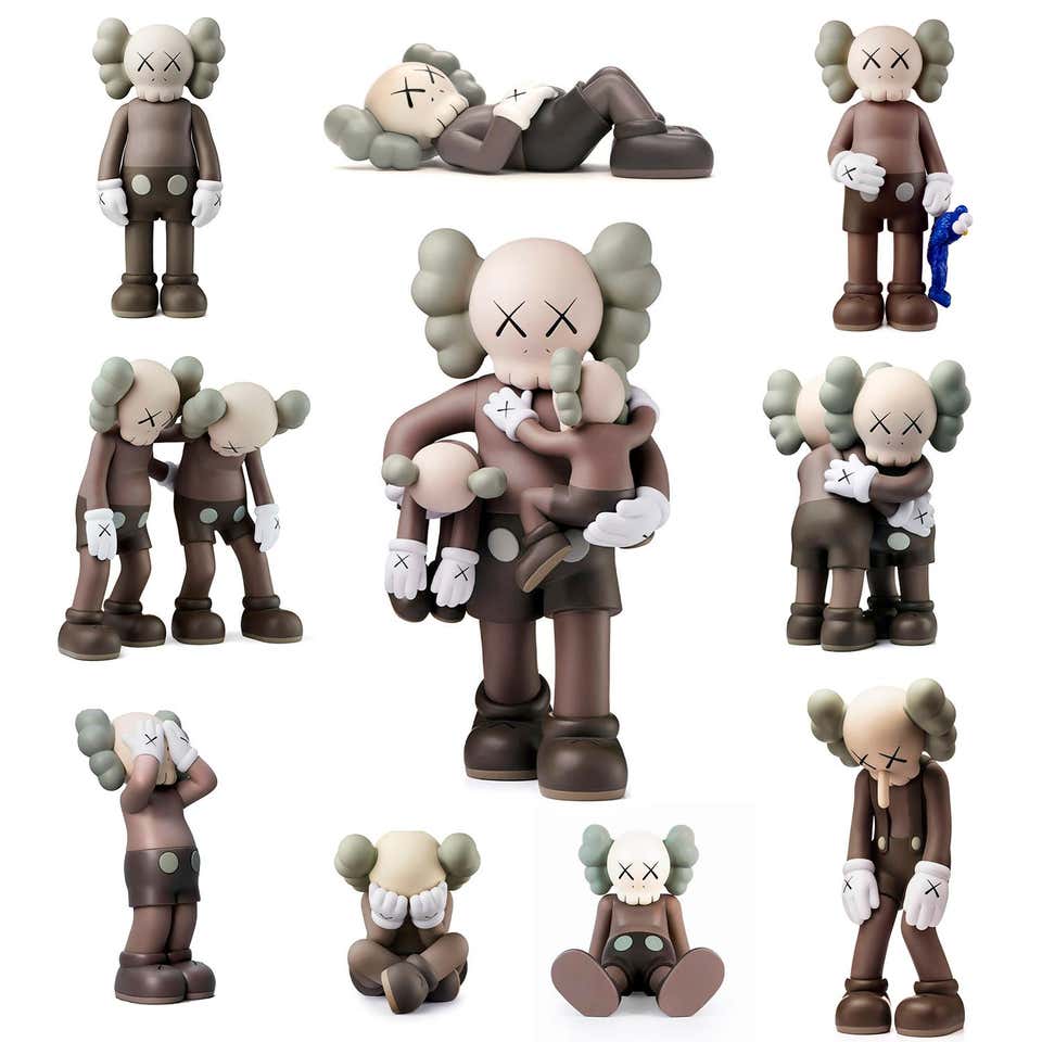 KAWS - KAWS: Clean Slate (Black) - Design Vinyl Sculpture. Modern, Pop ...