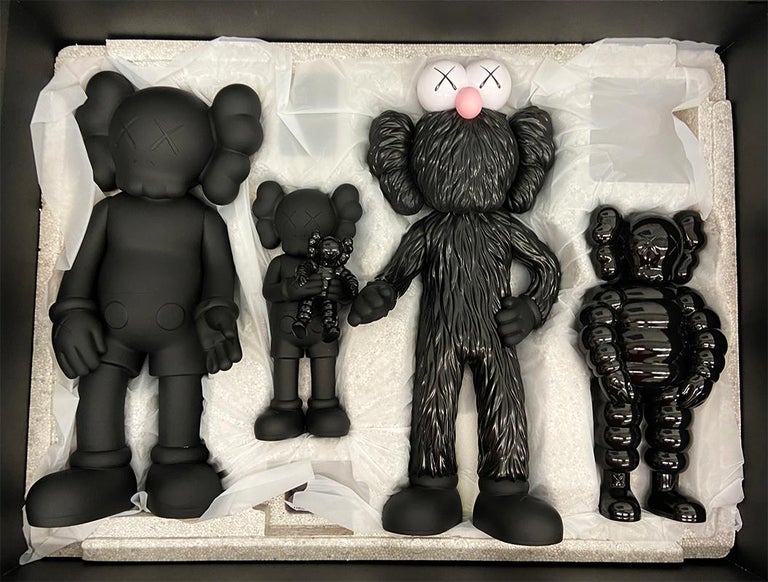KAWS - KAWS FAMILY set of 2 works (brown and black KAWS Family 