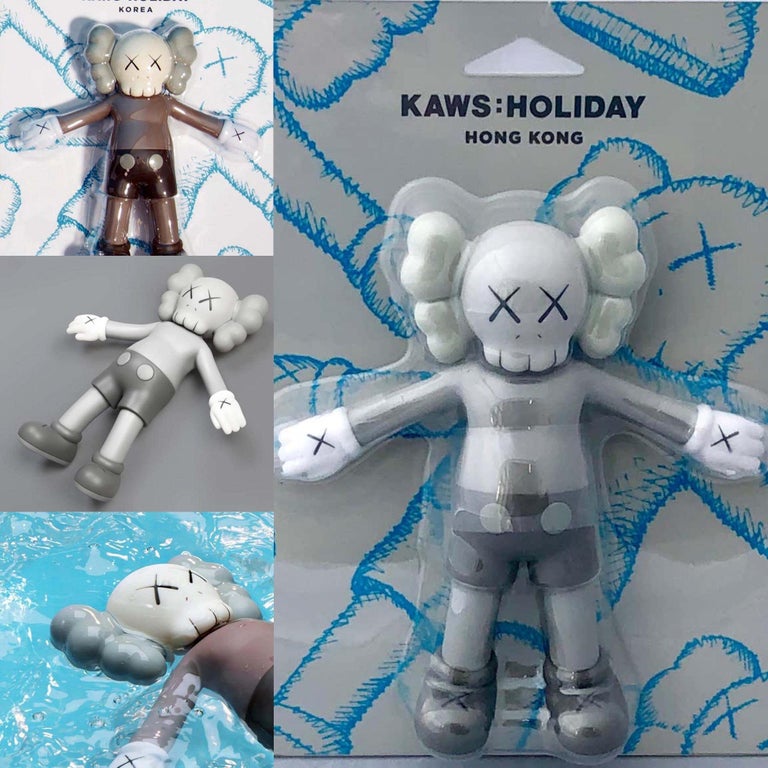 Kaws holiday bath toy cheap