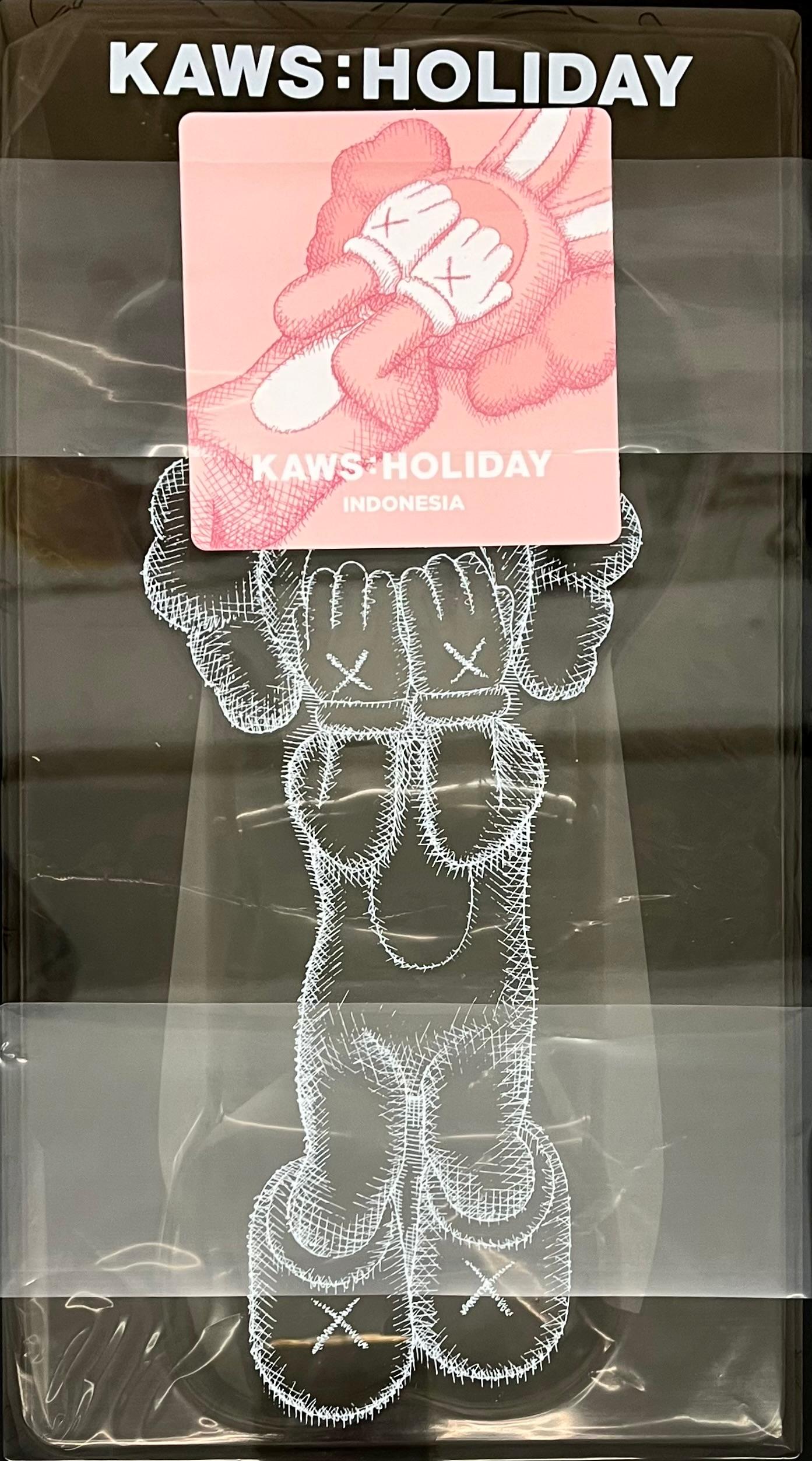 KAWS Holiday Indonesia: set of 2 works  (KAWS Indonesia)  For Sale 8