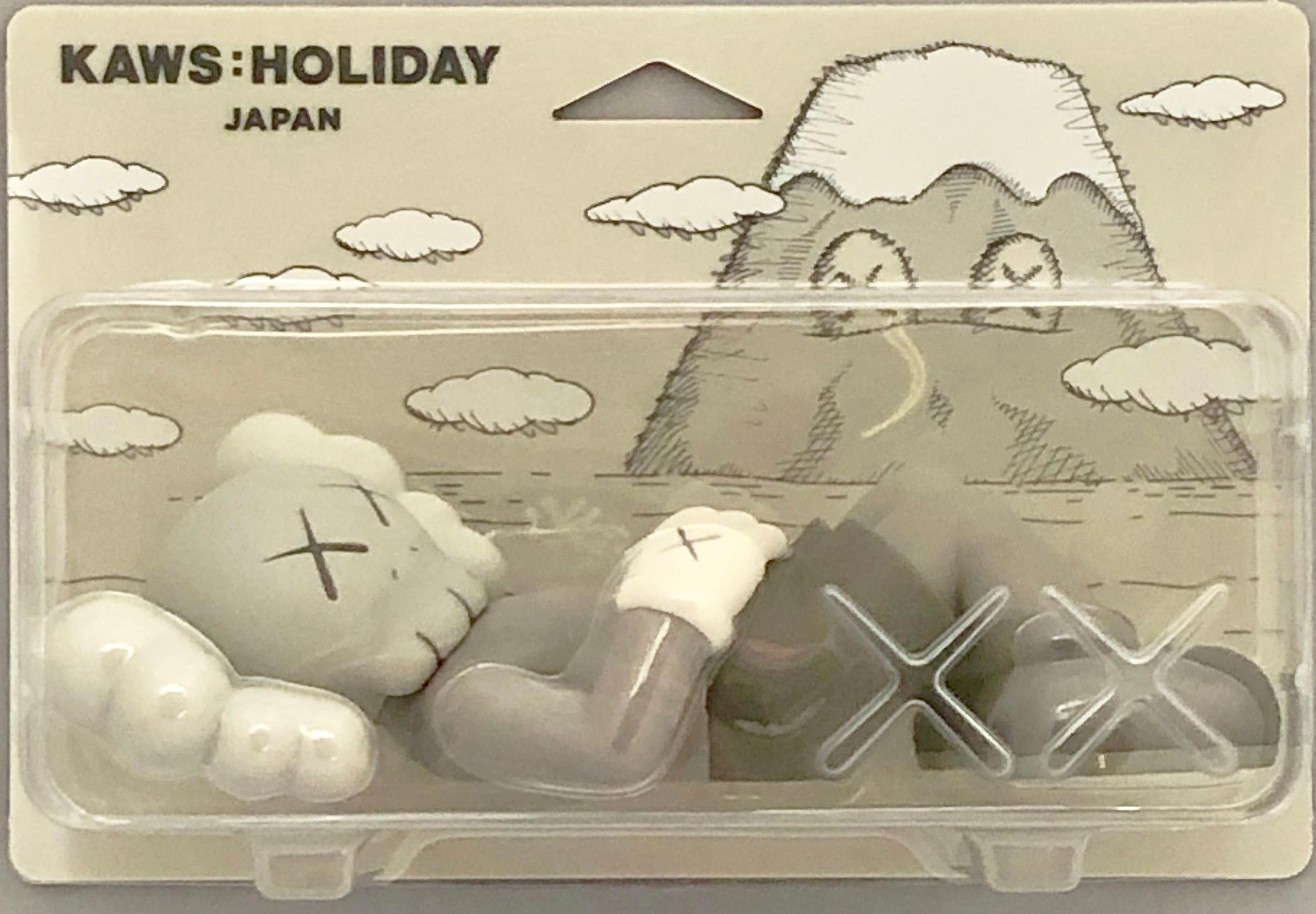 KAWS Holiday Japan (KAWS Mount Fuji Japan) in vendita 2