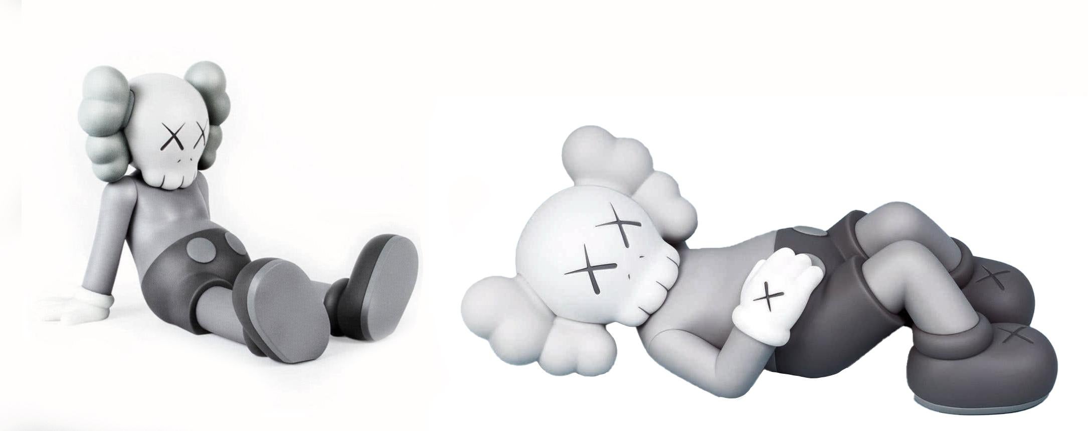 KAWS Holiday Taipei & KAWS Holiday Japan (set di 2 opere KAWS Companion) in vendita 1