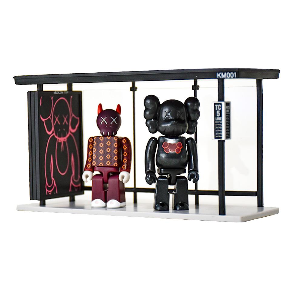 Ready to display super cool Kaws Kubrick Bus Stop Set-1.
Released in 2002.
Comes complete with 2 mini Kaws figures.
Figures are stamped with “KAWS..02” on back of leg.
Bus Stop has Kaws Chum graphics on 2 sides and printed with MEDICOM TOY.
Released