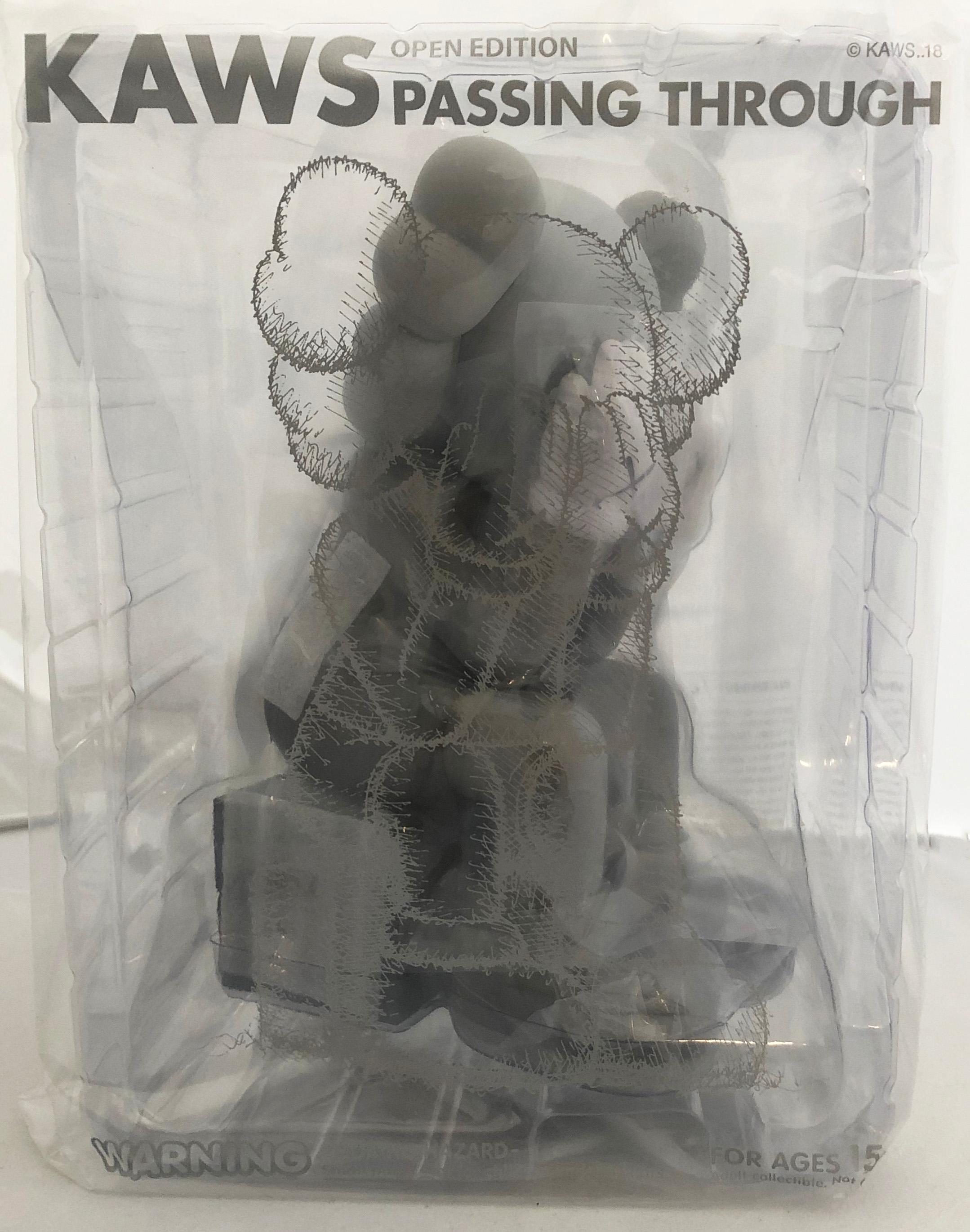 KAWS Passing Through Companion 2018 (KAWS grey companion) 3