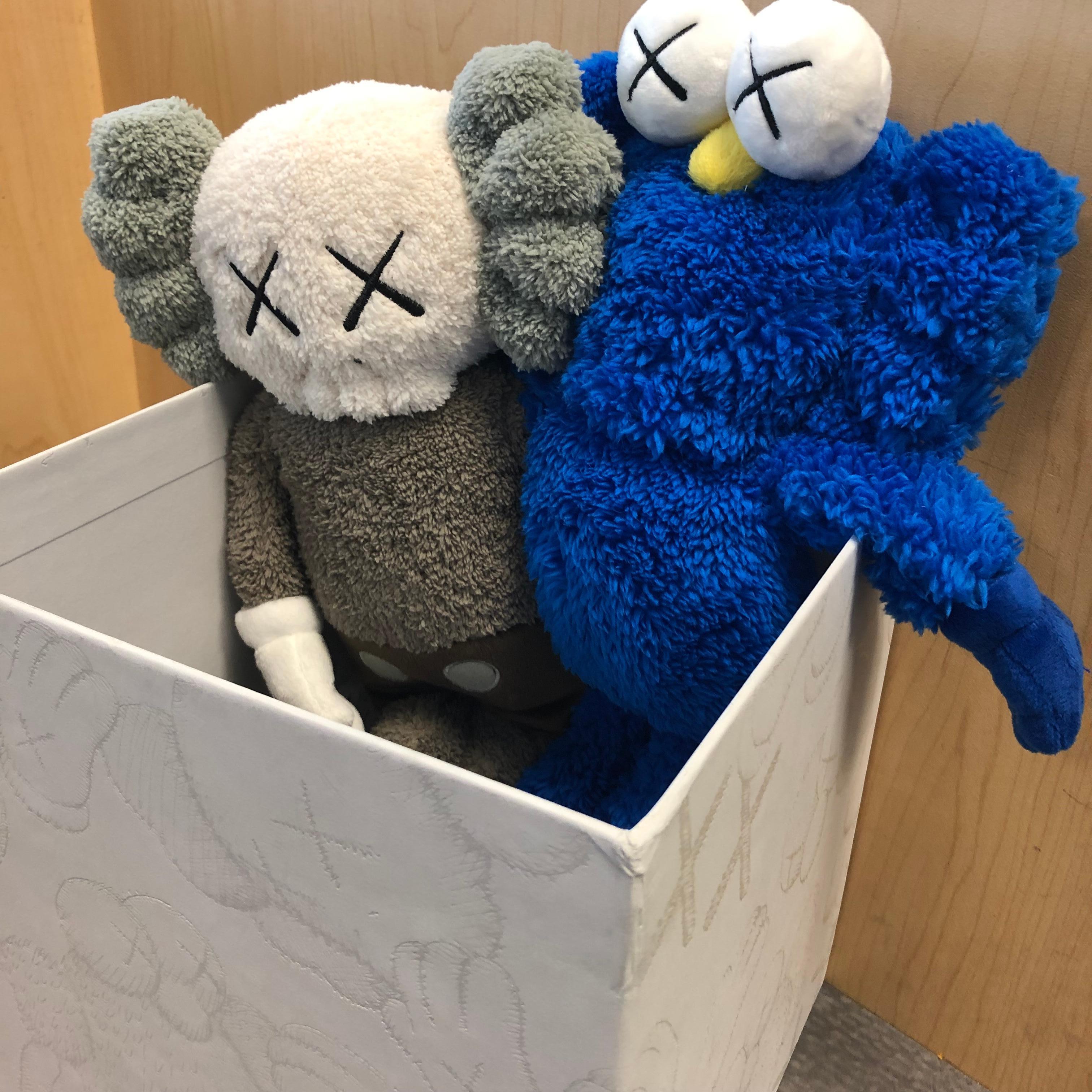 KAWS Seeing/Watching 2018:
Released in conjunction with the installation of the KAWS Seeing/Watching sculpture overlooking the Xiang River & city of Changsha, China (KAWS' first permanent installation in China). These cheery KAWS plush figures