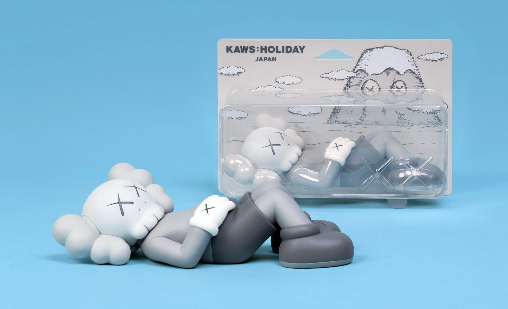 KAWS Holiday Companion Japan set completo di 3 opere (KAWS Mount Fuji Japan) in vendita 5