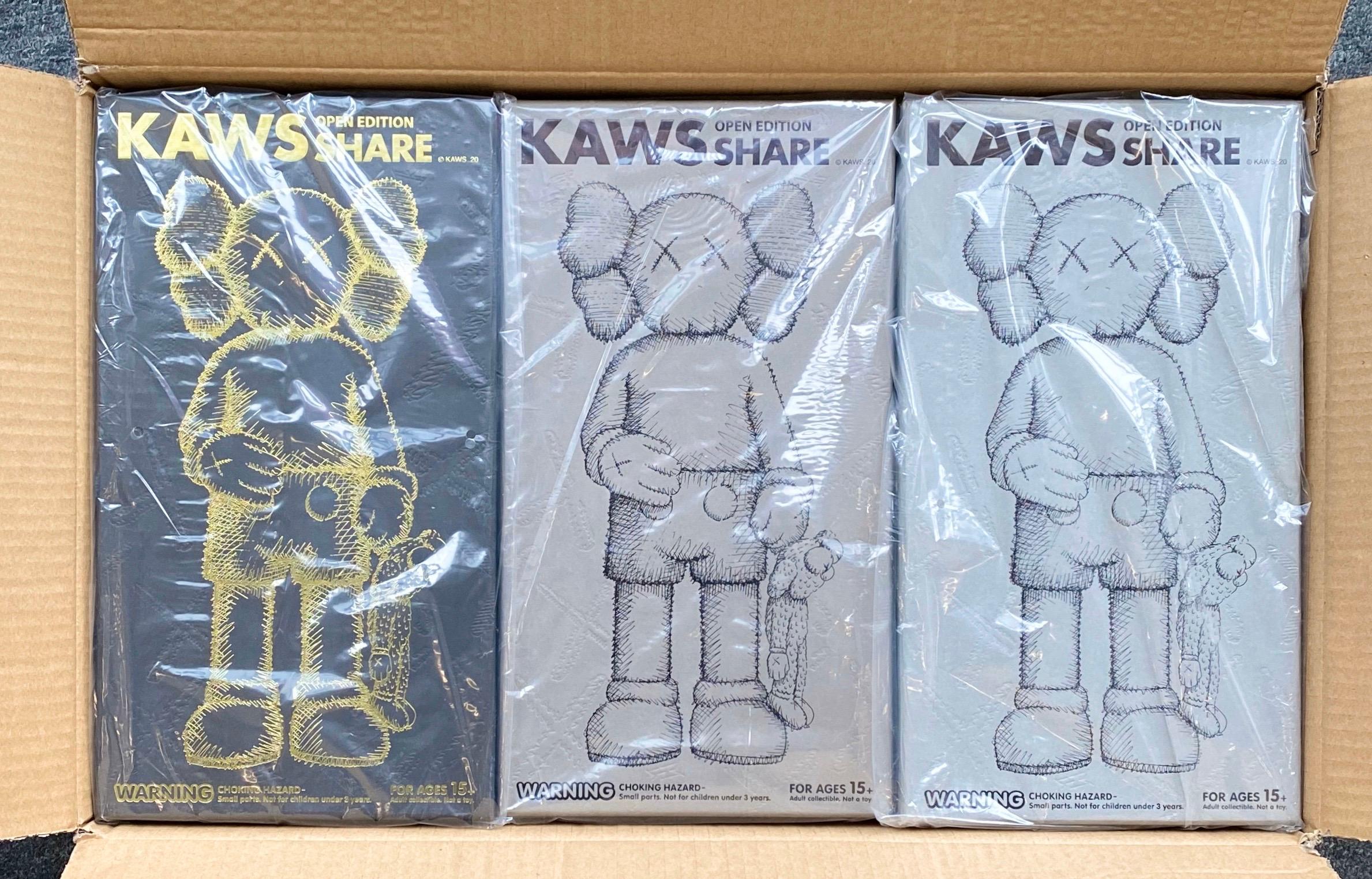 KAWS SHARE complete set of 3 works (KAWS Share companion set) 8