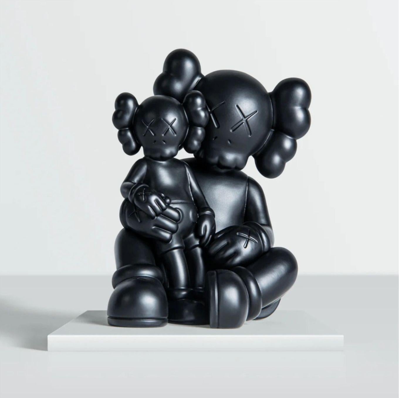 KAWS

Shelter, 2022

Bronze, Painted Black

9.5 × 7.7 × 7.8 cm (3.7× 3 × 3.1 inches)

Edition of 140/250

Signature and Date engraved into the base of the foot 

Mint Condition

Signed, dated and numbered on the underside. Accompanied by the