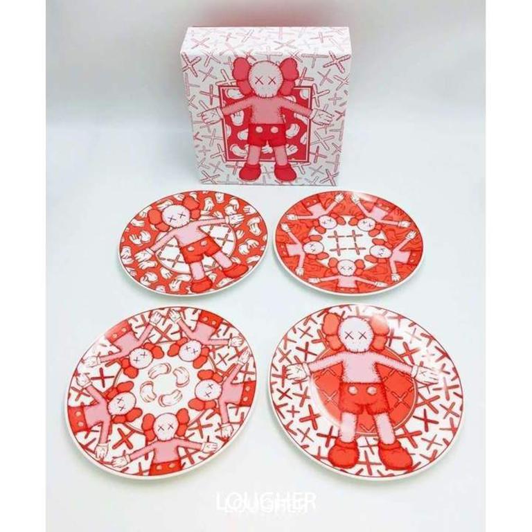 Limited Ceramic Plate Set - Red (Set of 4) For Sale 7