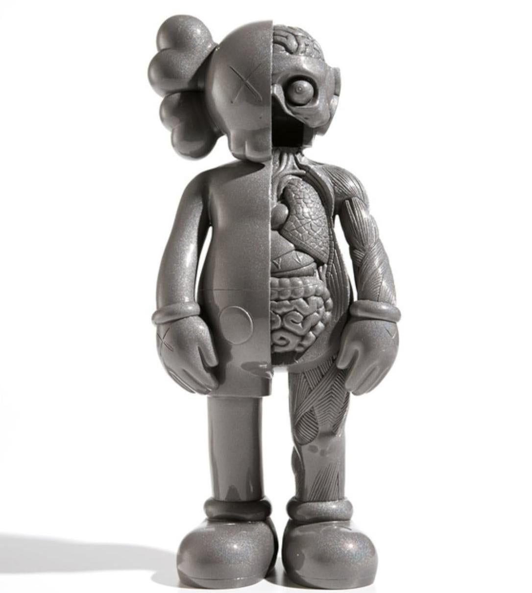 (ORIGINALFAKE) COMPANION - grey - Sculpture by KAWS